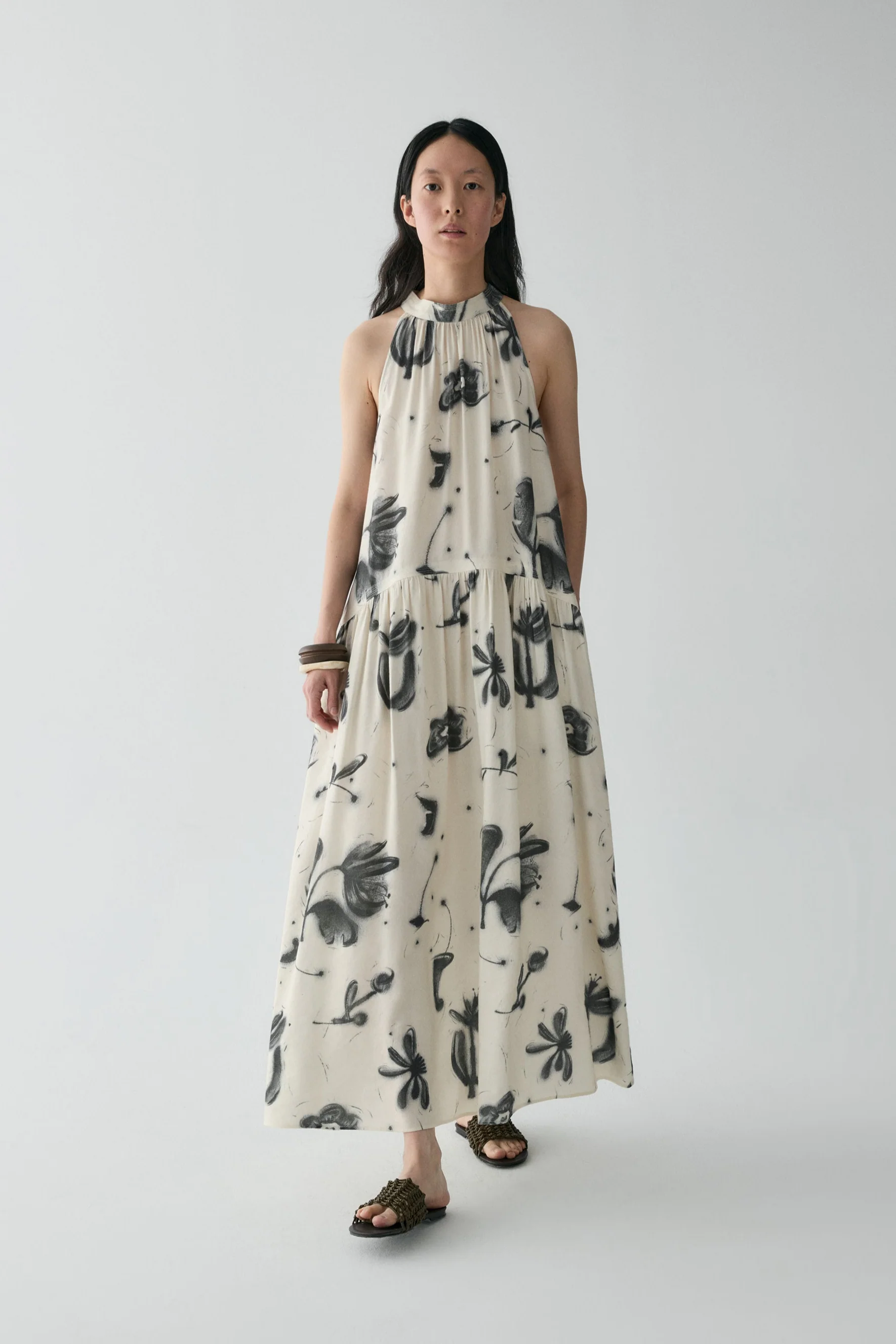 Halterneck Campanula-print Dress - Image 5