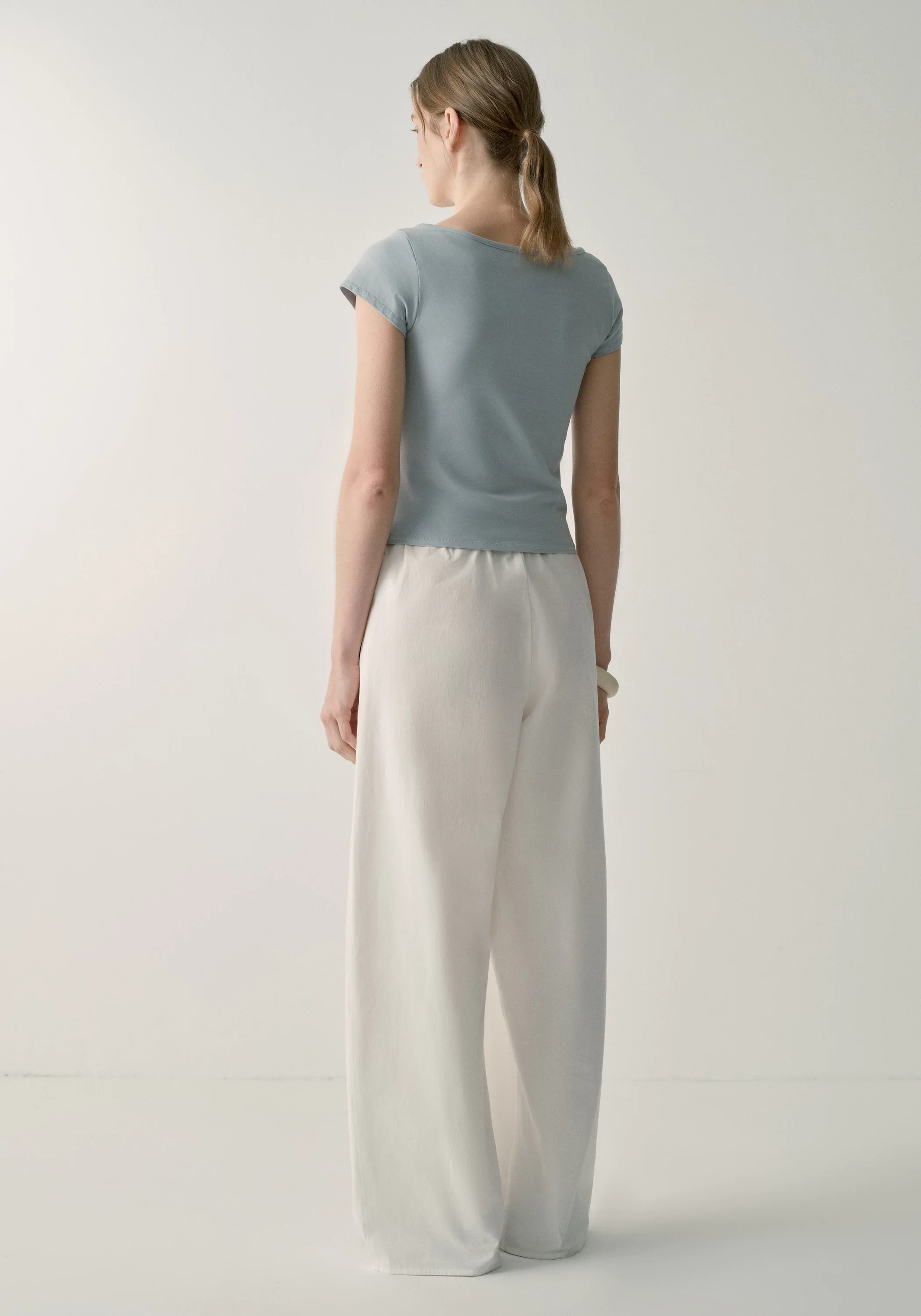 Henley Collar T-shirt - Image 12