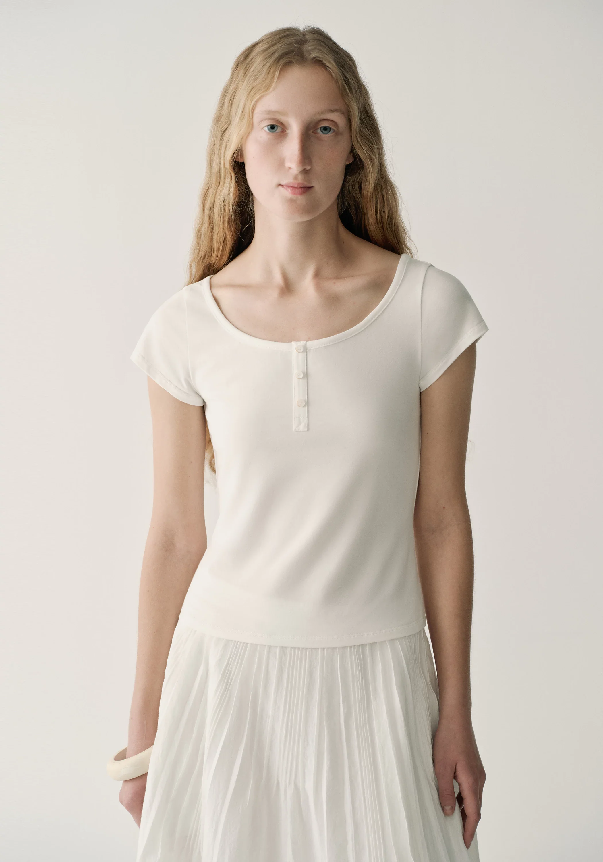 Henley Collar T-shirt - Image 15