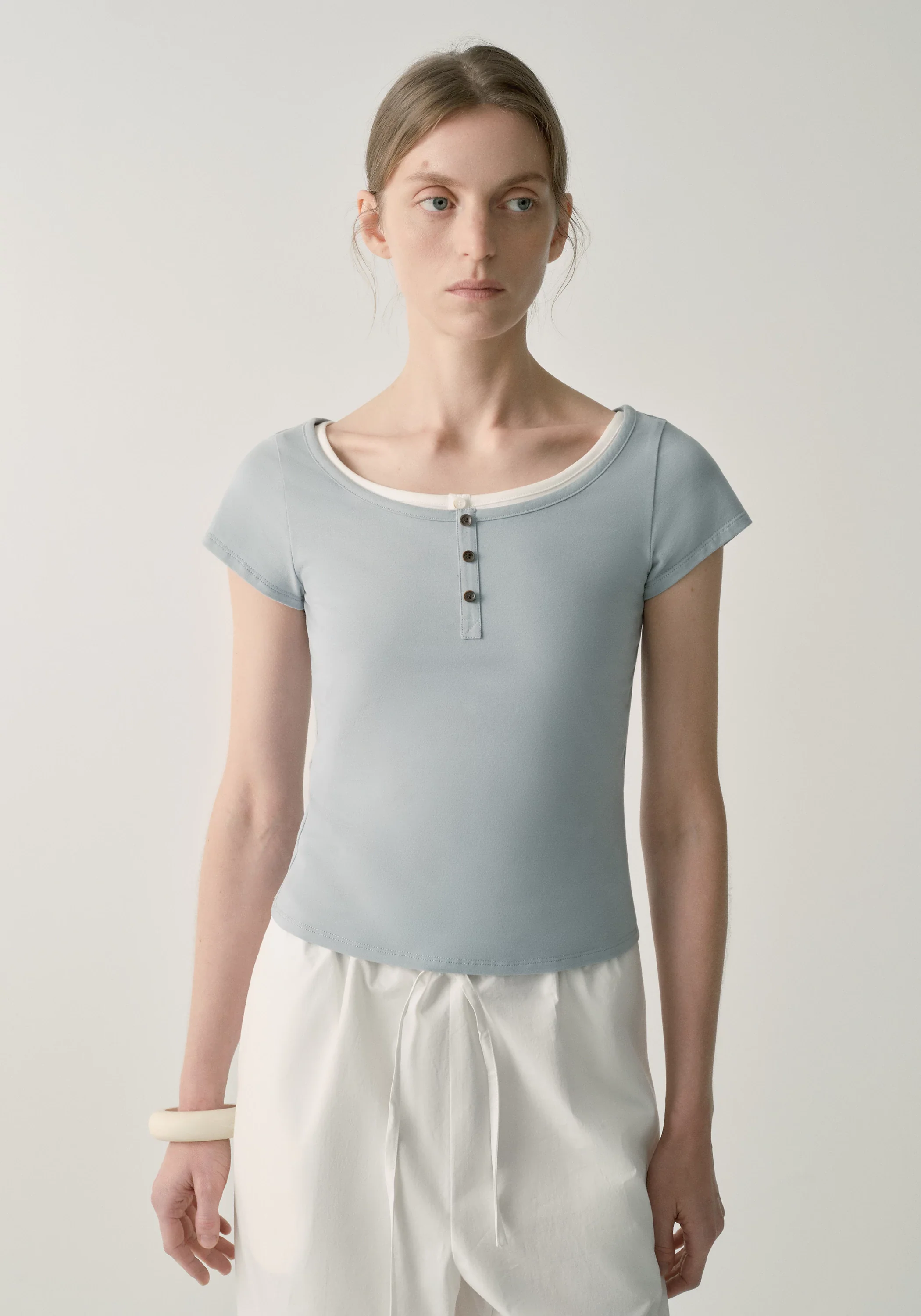 Henley Collar T-shirt - Image 9