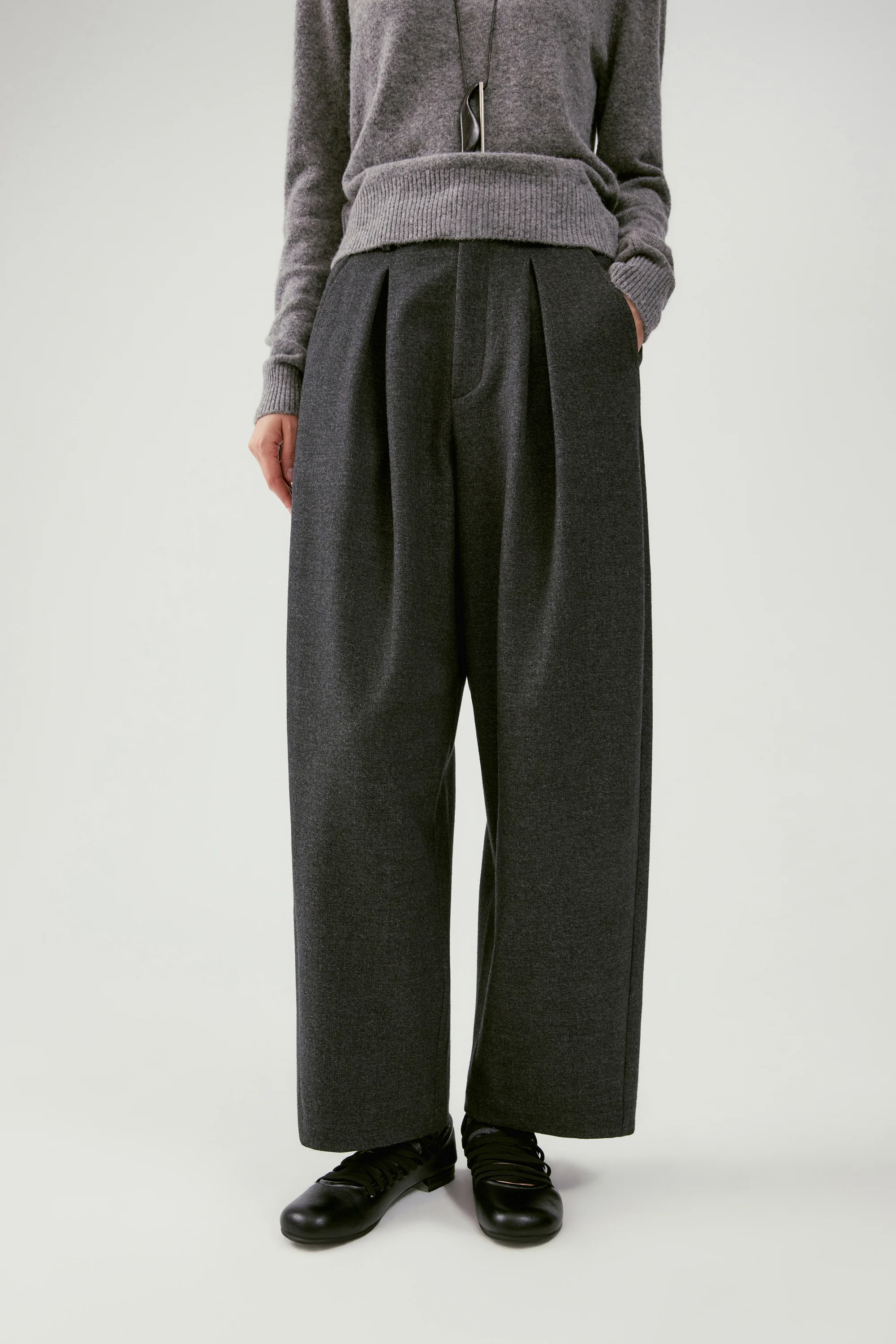 Brushed Fabric Japanese-Style Casual Cropped Pants - Image 5