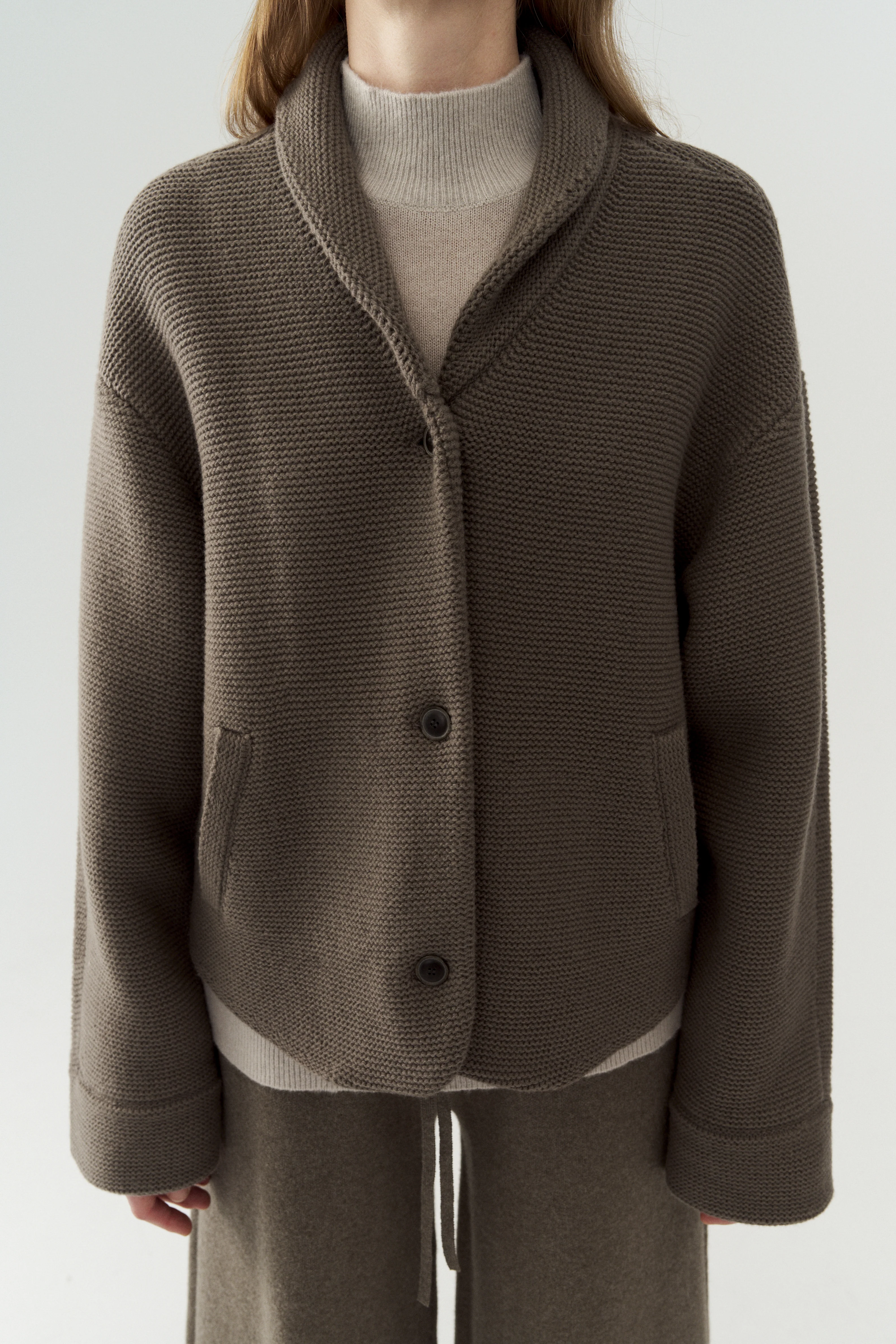 100% Wool Knitted Cardigan - Image 10