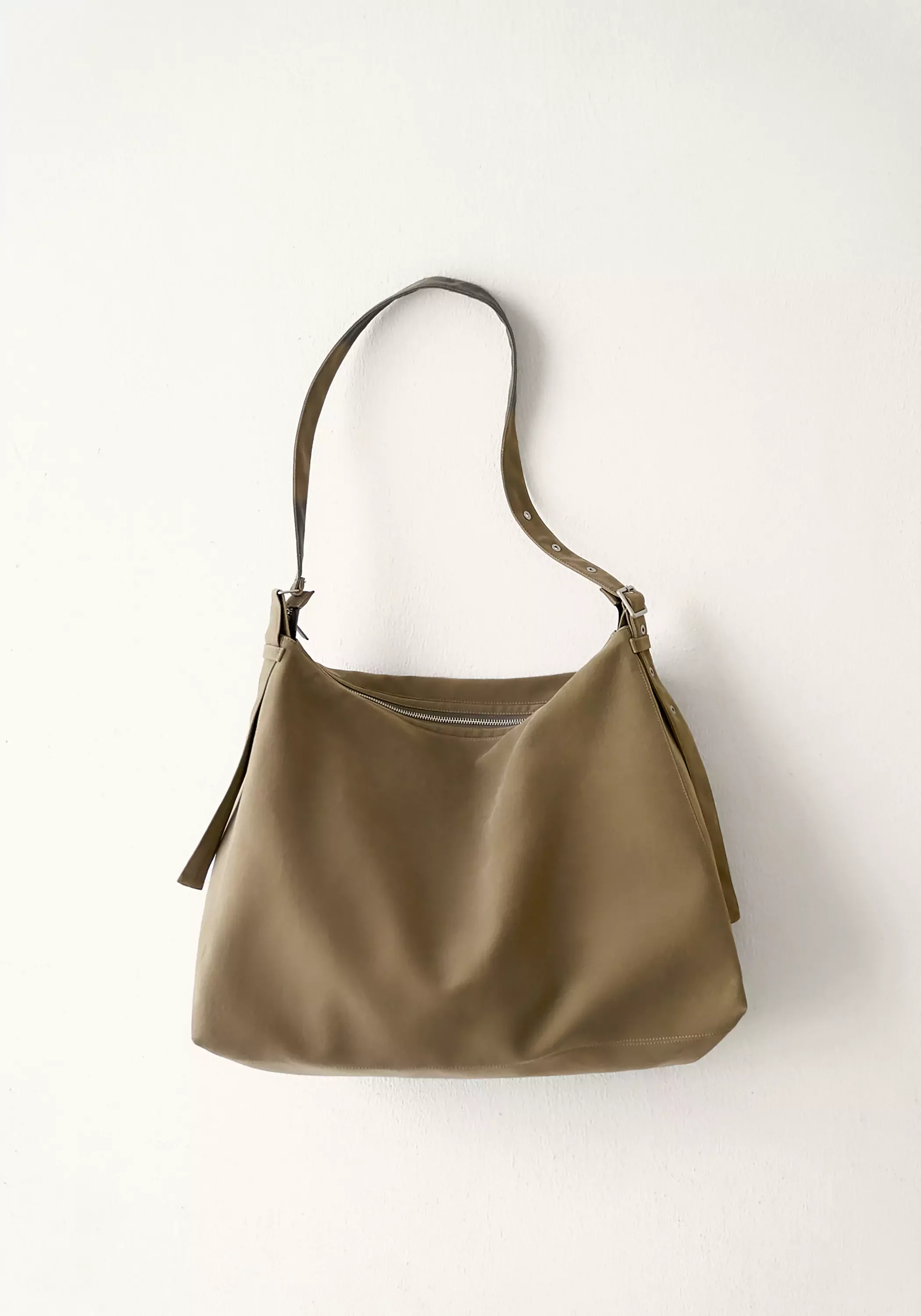 Large Belted Hobo Bag - Image 13