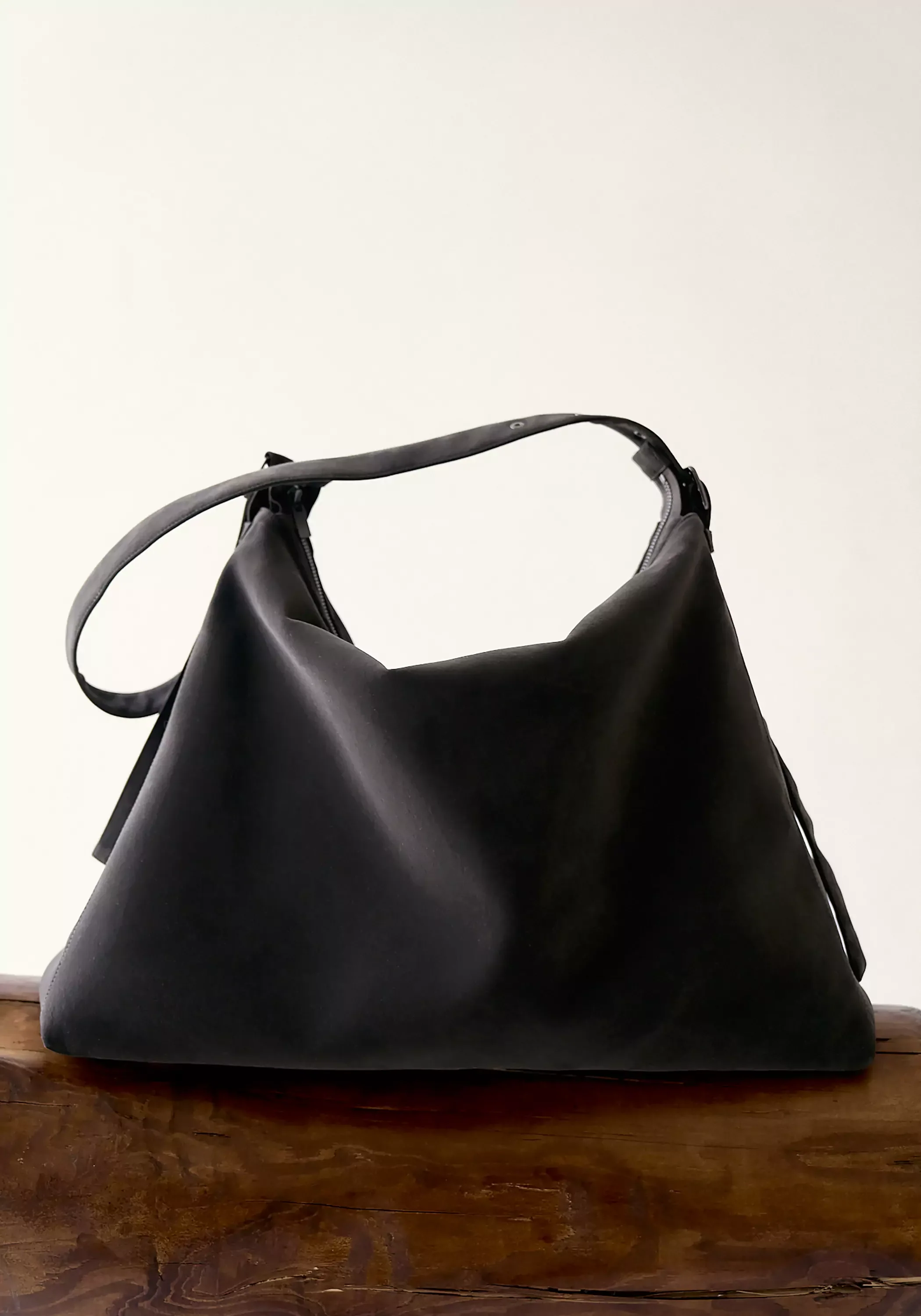 Large Belted Hobo Bag - Image 24