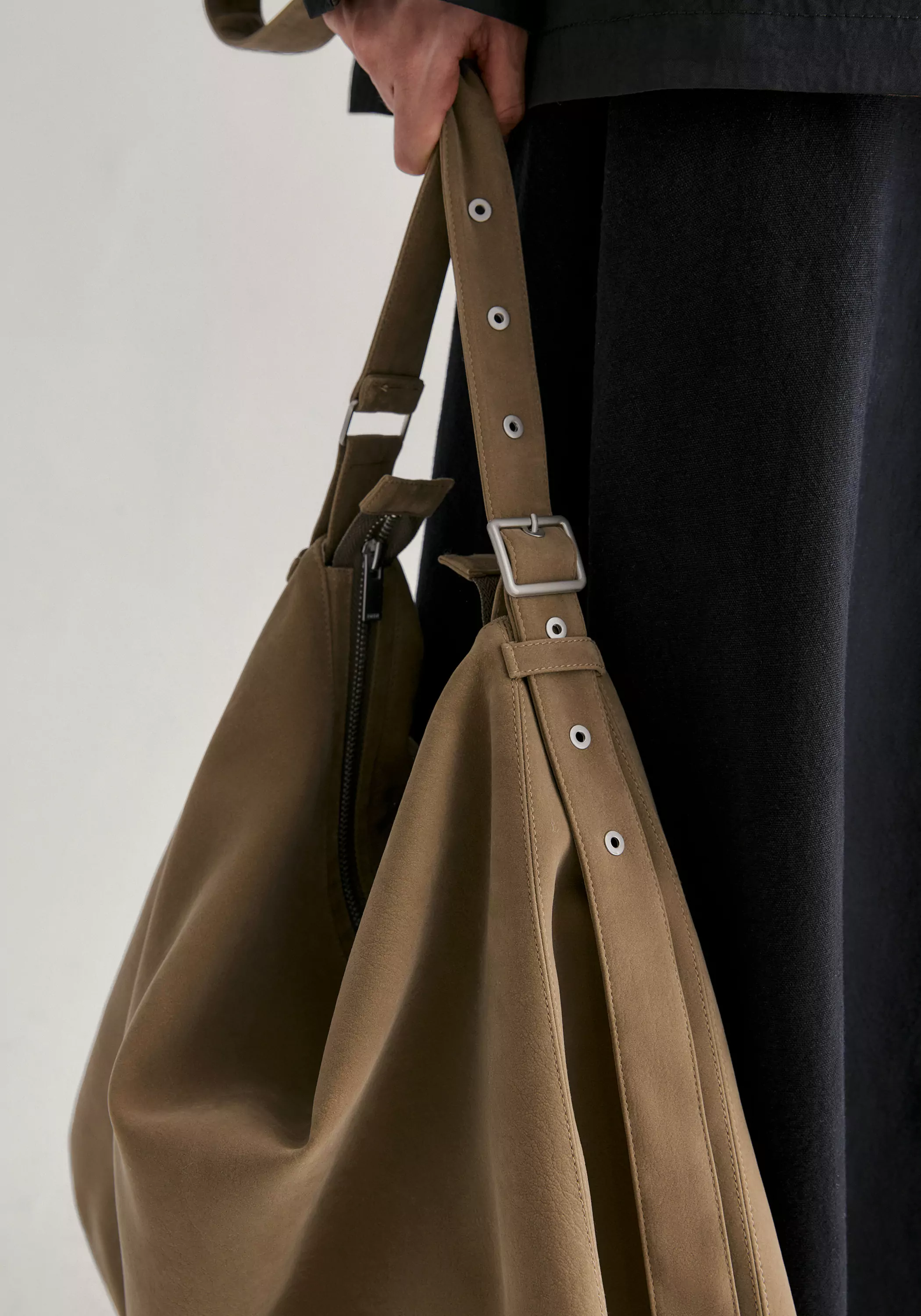 Large Belted Hobo Bag - Image 7