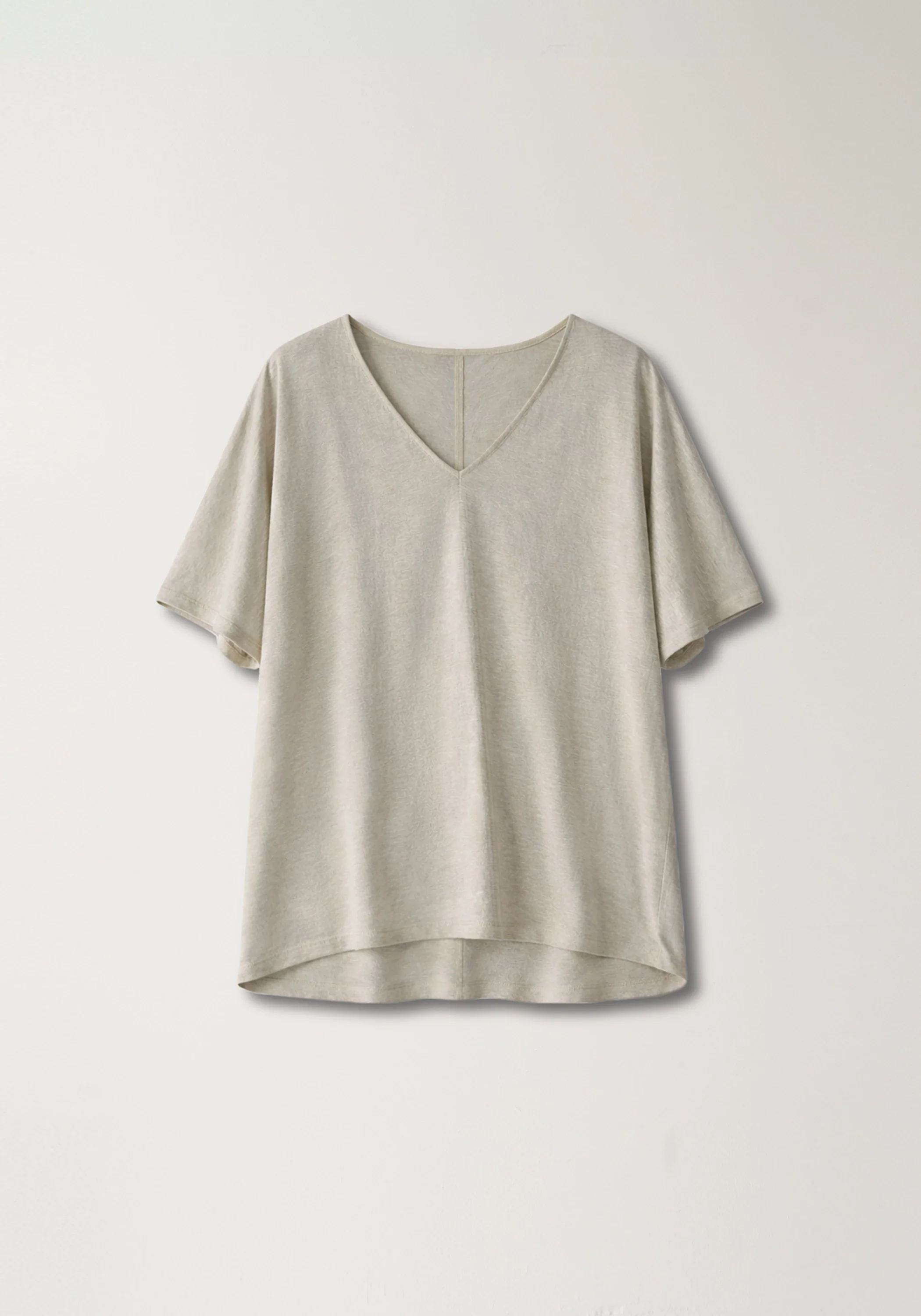 Linen V-neck T-shirt - Image 2
