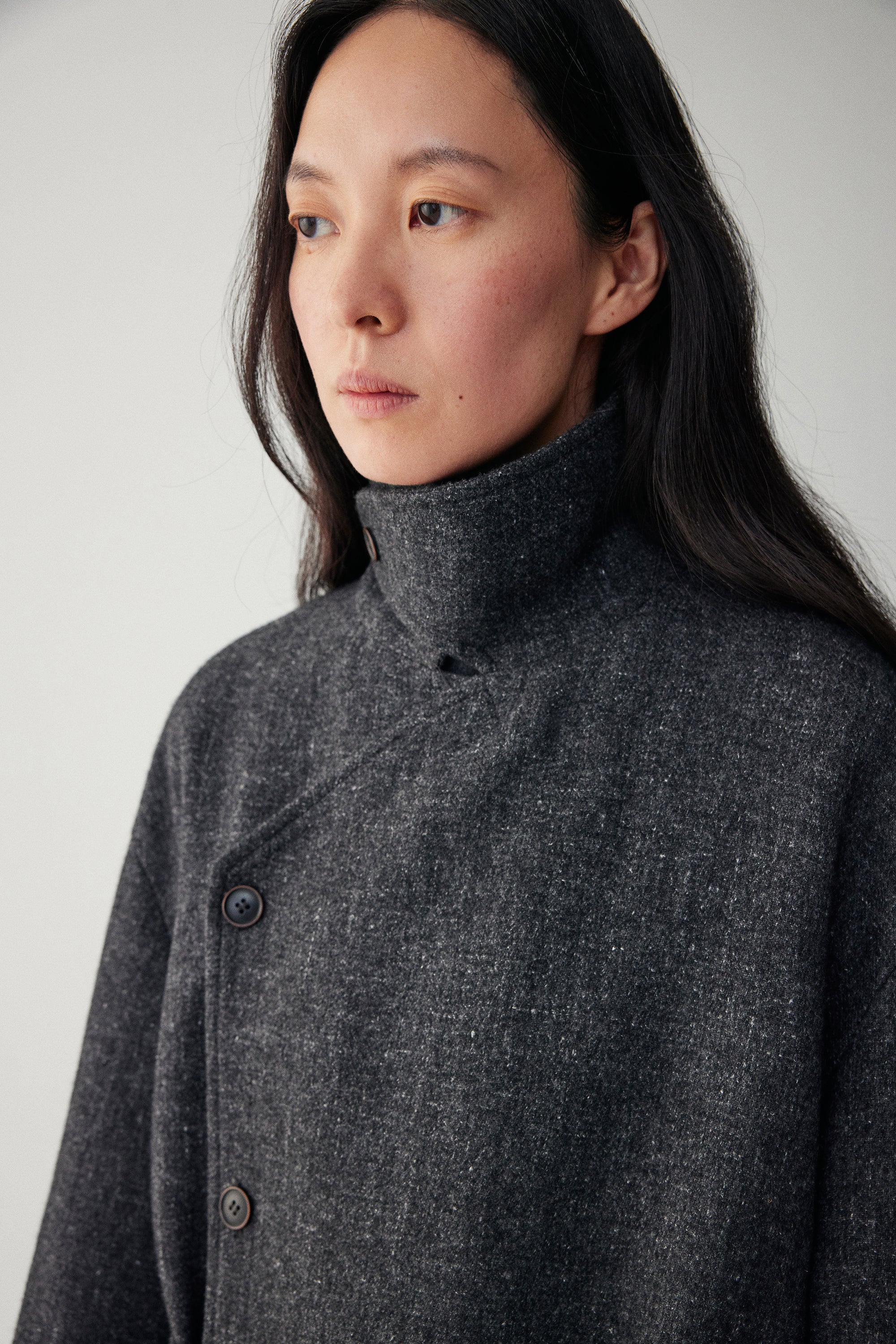 Linen-Wool Blend Trench Coat - Image 16