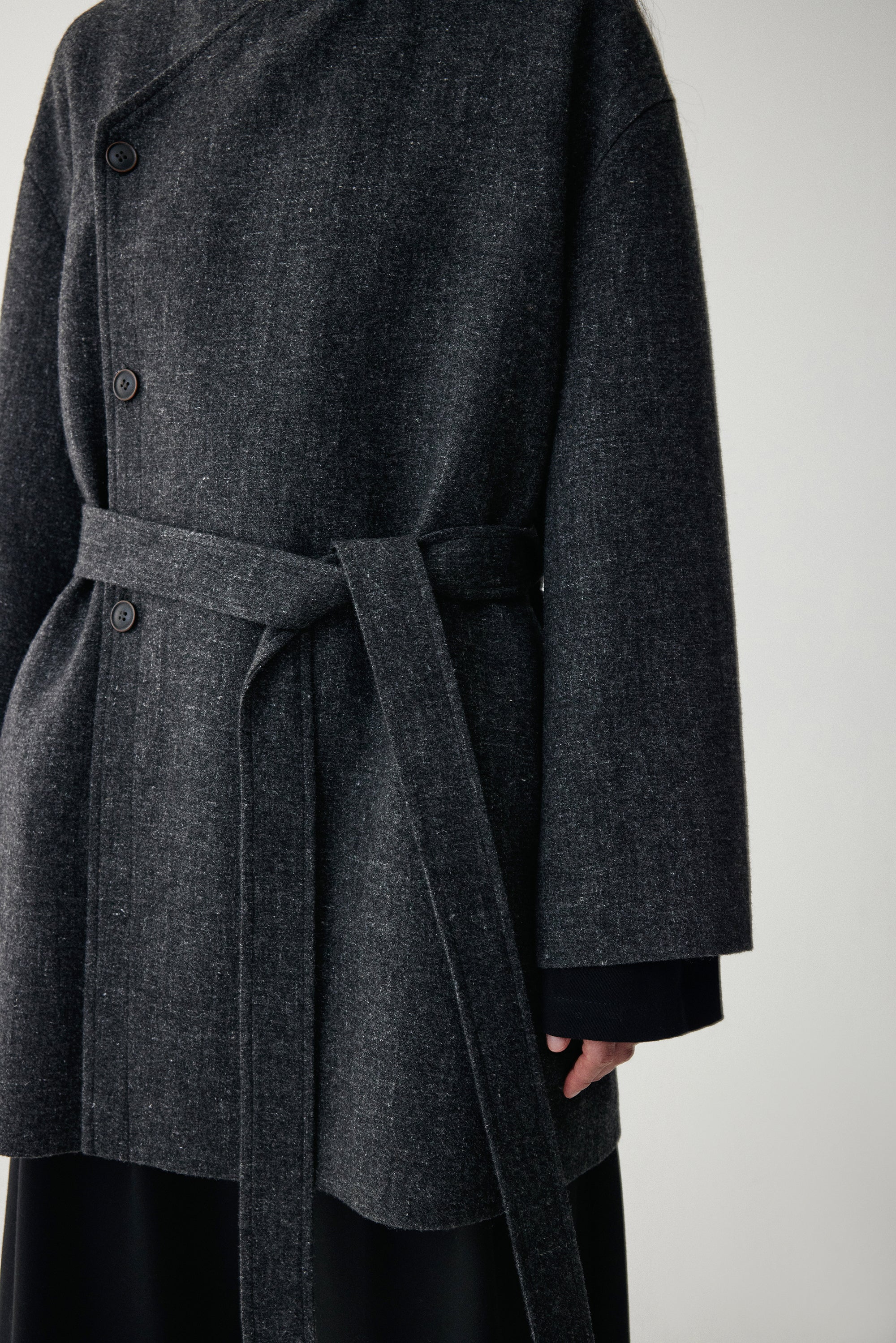 Linen-Wool Blend Trench Coat - Image 19