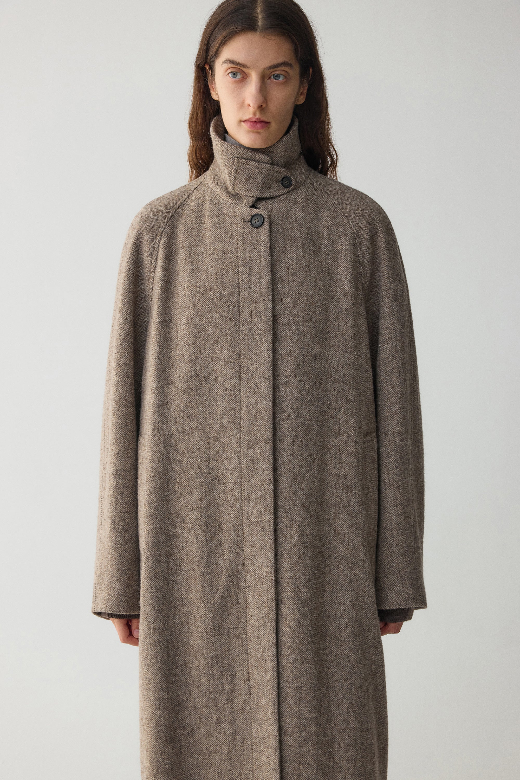 Linen-Wool Blend Trench Coat - Image 16