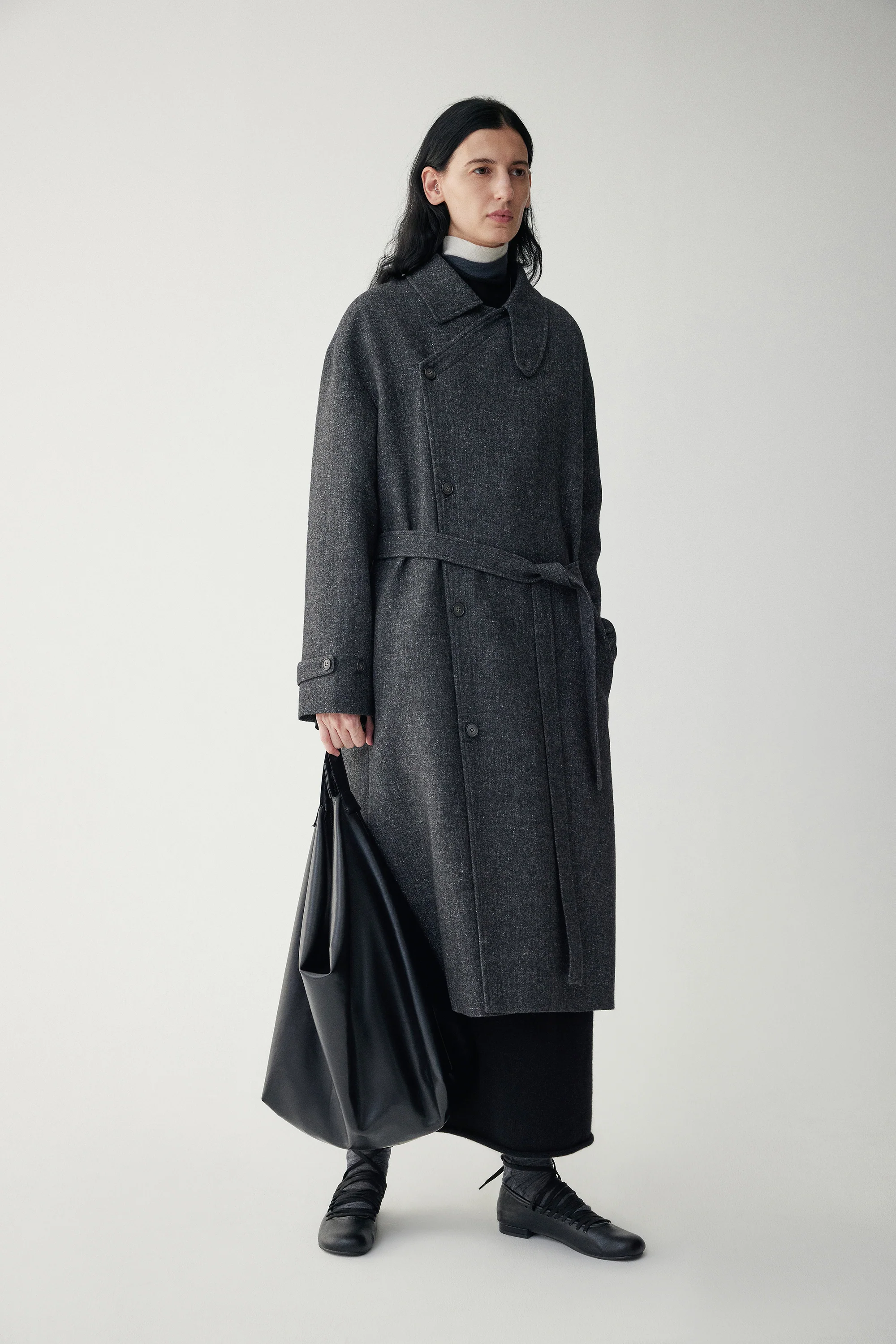 Linen-Wool Blend Trench Coat - Image 15