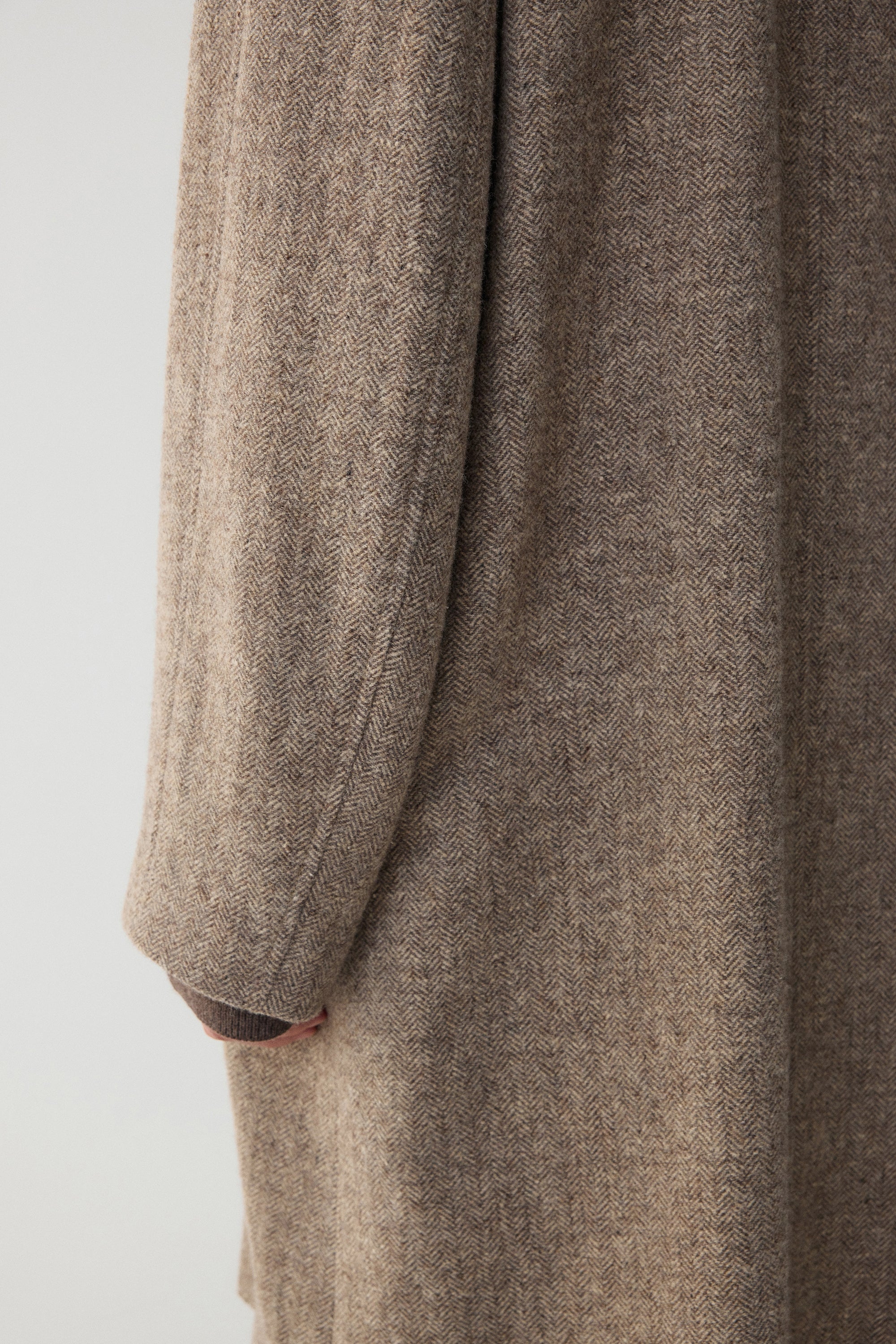 Linen-Wool Blend Trench Coat - Image 20