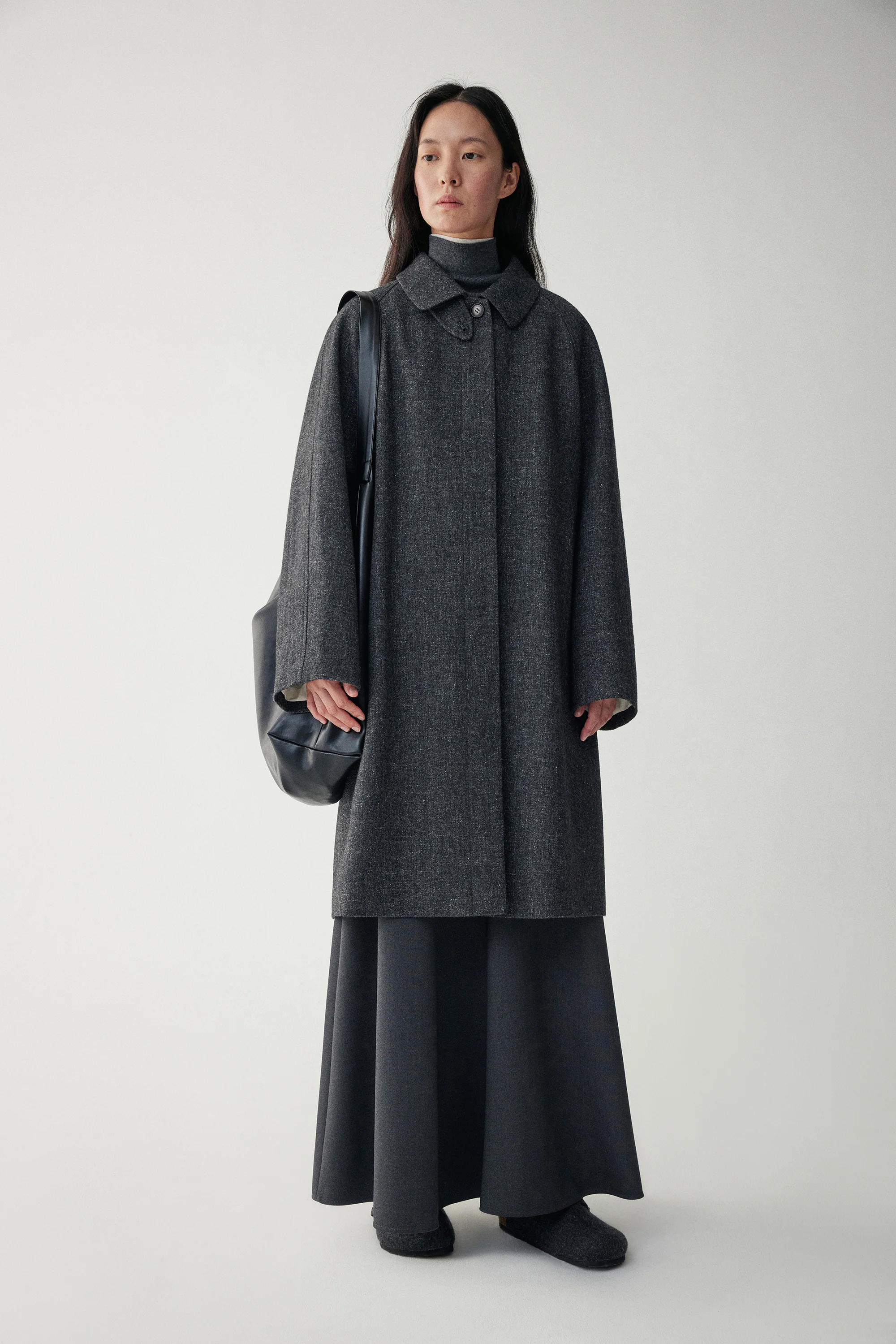 Linen-Wool Blend Trench Coat - Image 3