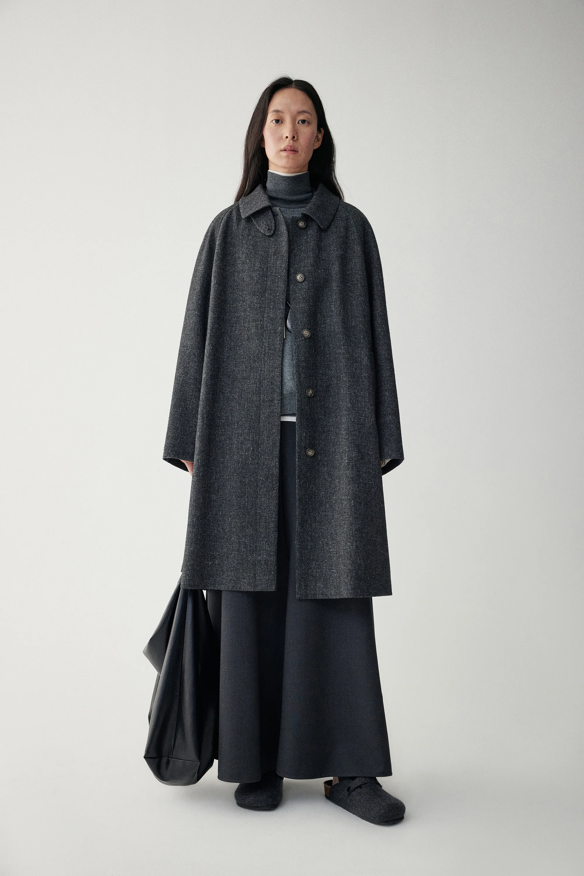 Linen-Wool Blend Trench Coat - Image 4