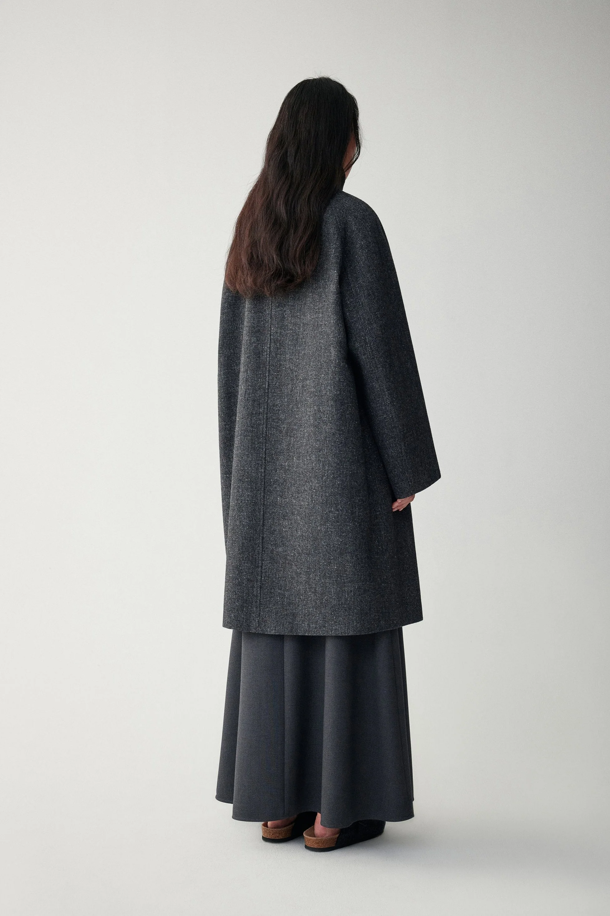 Linen-Wool Blend Trench Coat - Image 5
