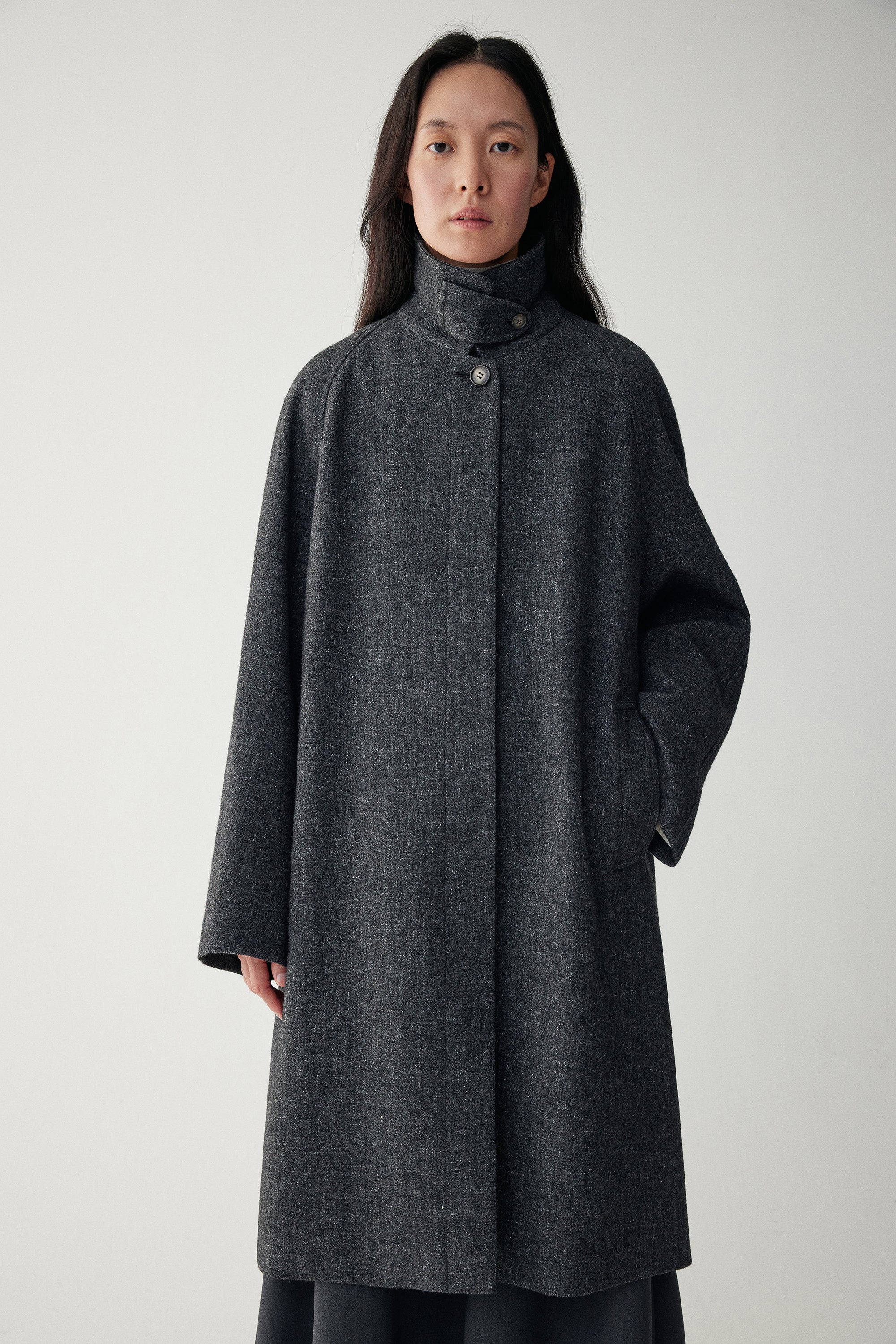 Linen-Wool Blend Trench Coat - Image 6