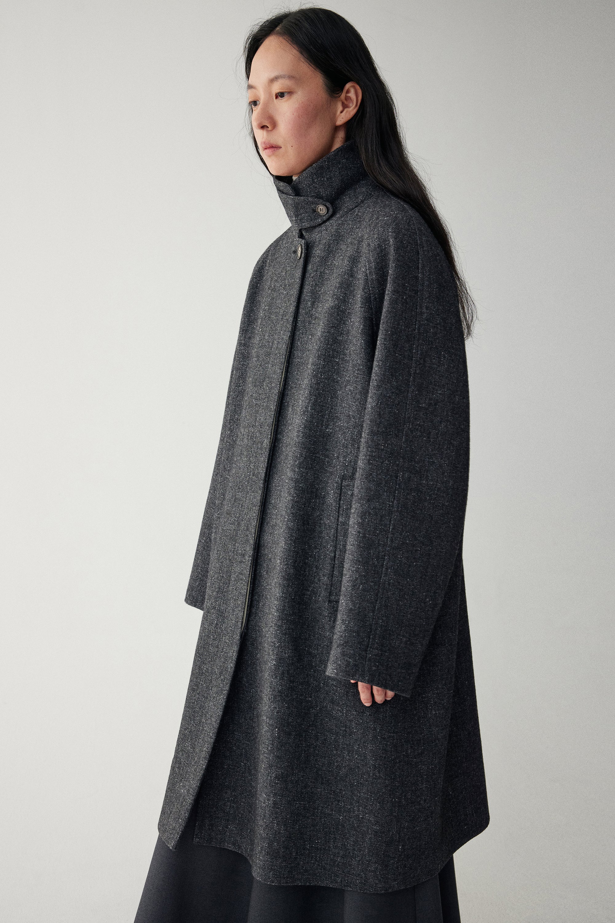 Linen-Wool Blend Trench Coat - Image 7