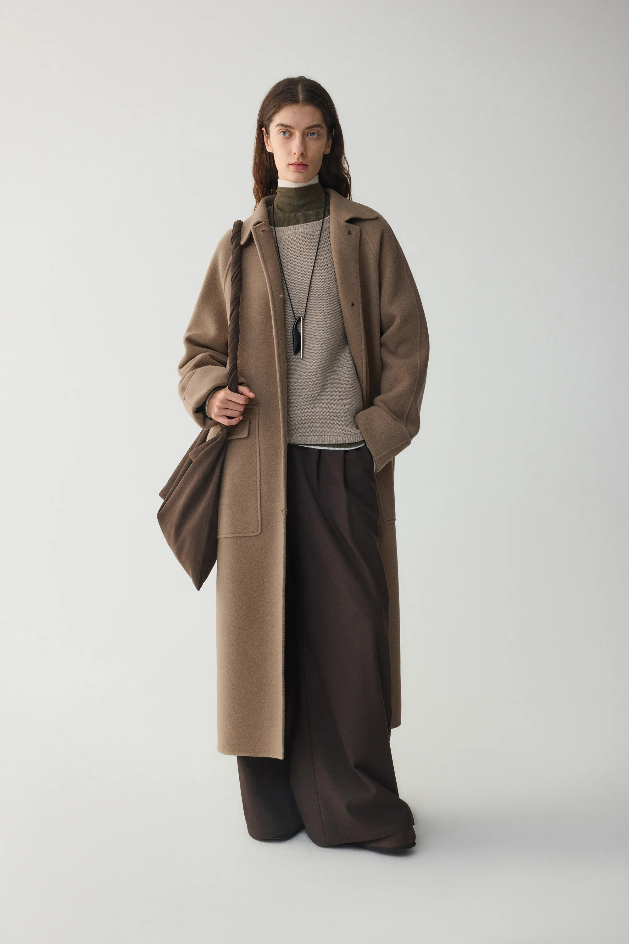 Long Cashmere Coat - Image 14