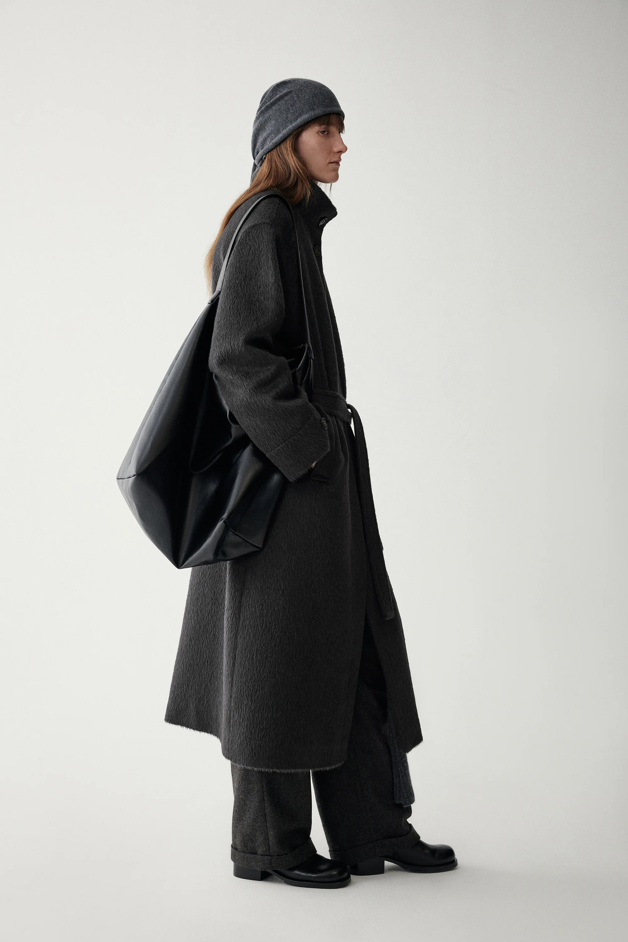 Long Suri Alpaca Wool Coat - Image 15