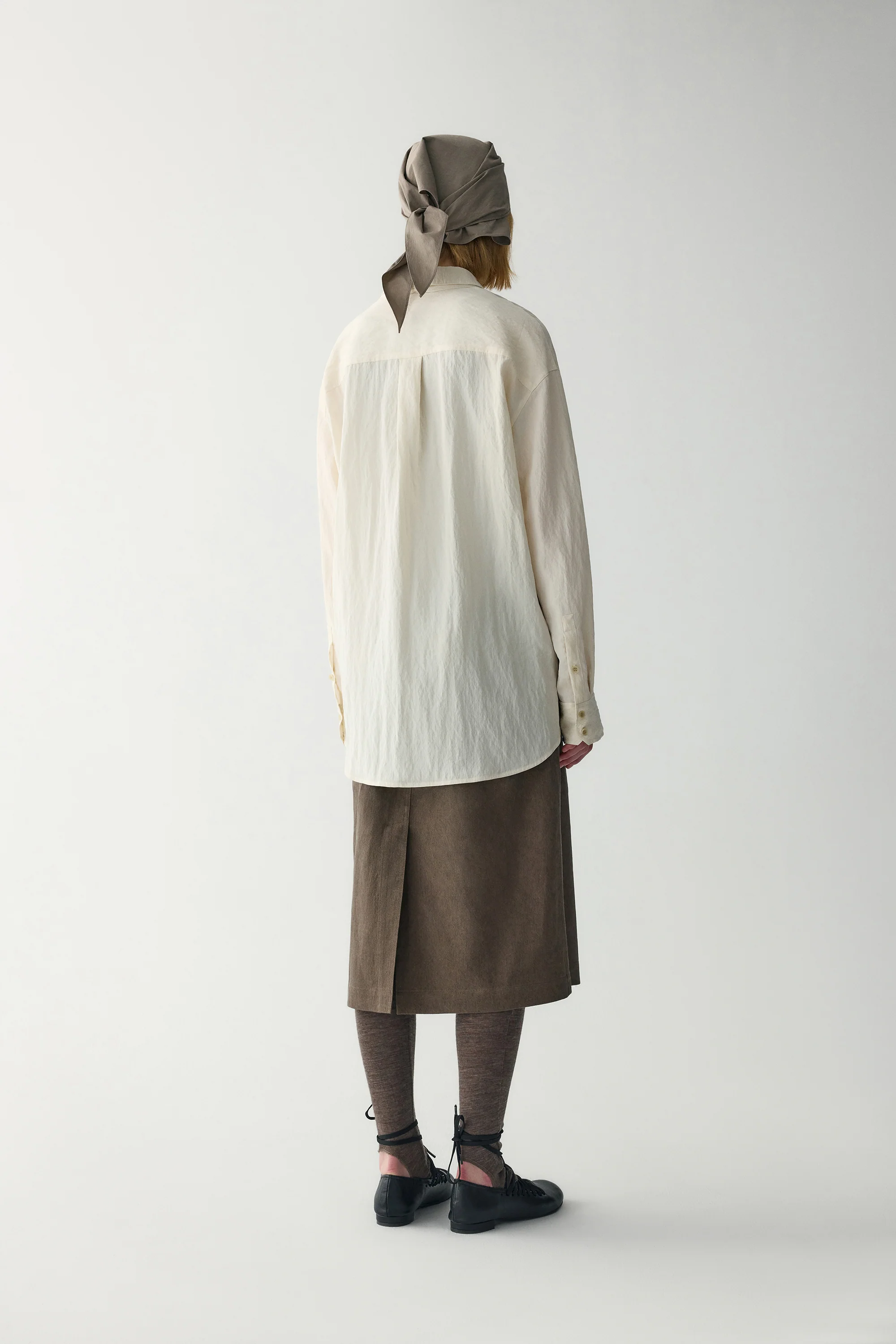 Classic Lyocell Blouse - Image 15