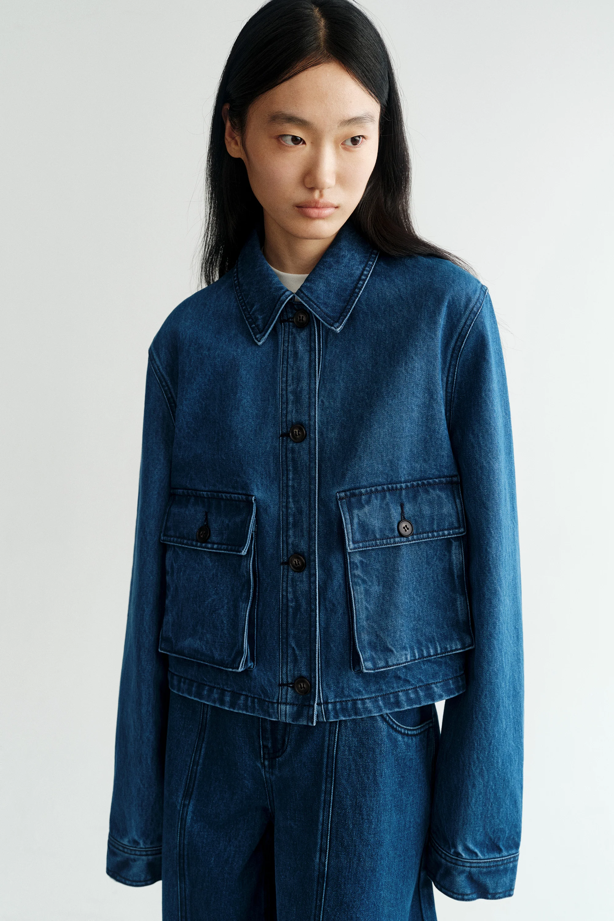 Multi-pocket Denim Jacket - Image 15