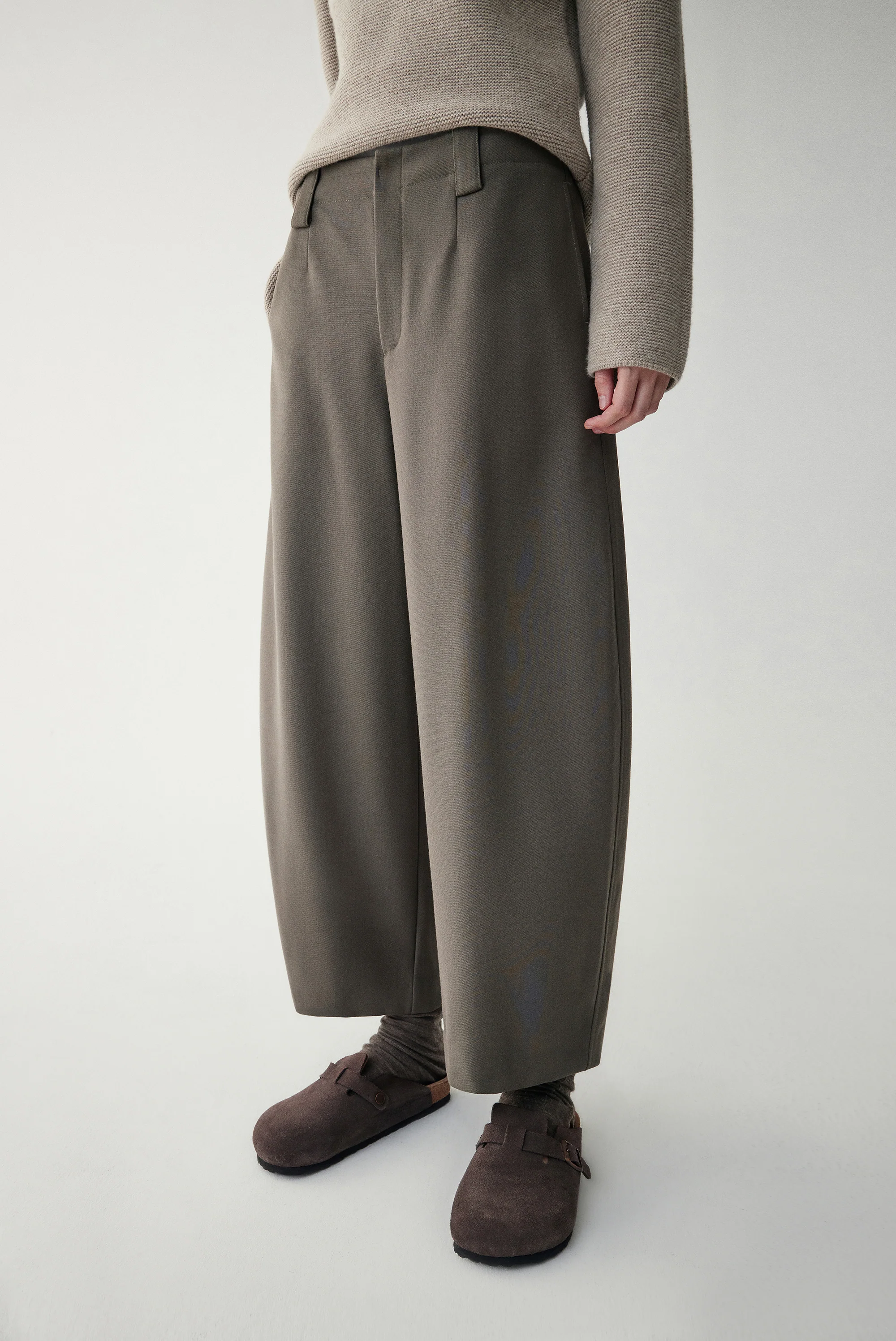 No-Waistband Barrel Pants - Image 14