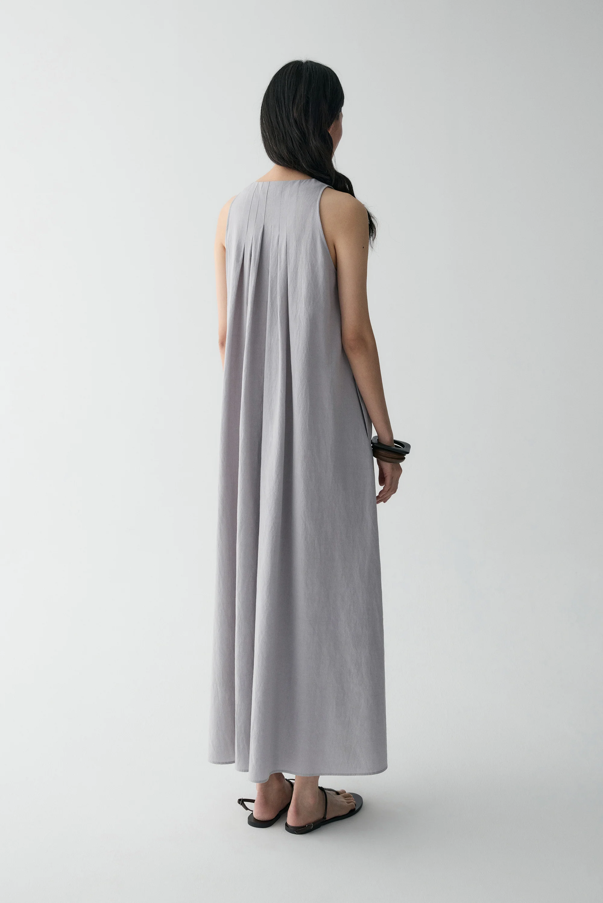Pleated Sleeveless Dress - Image 16