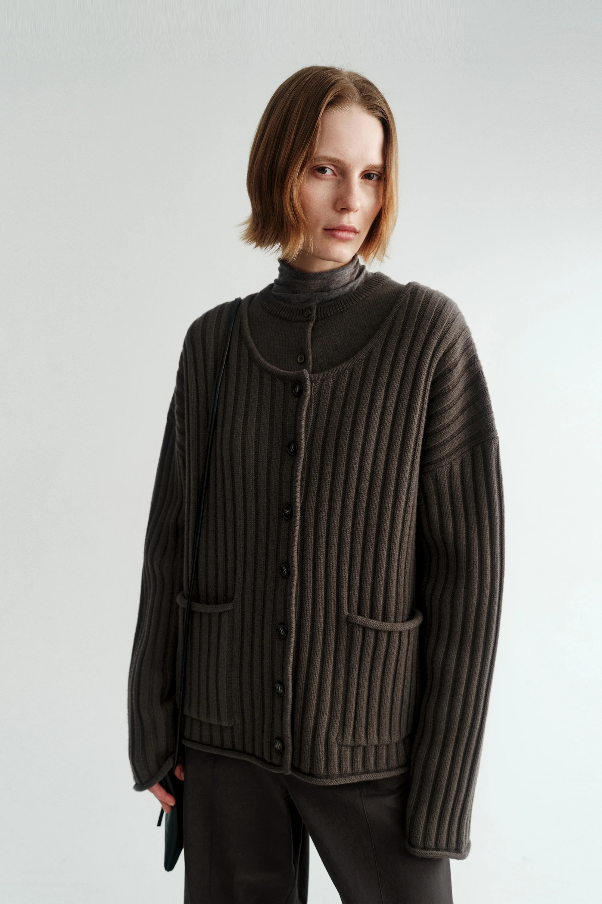 Relaxed Ribbed Wool Cardigan - Image 16