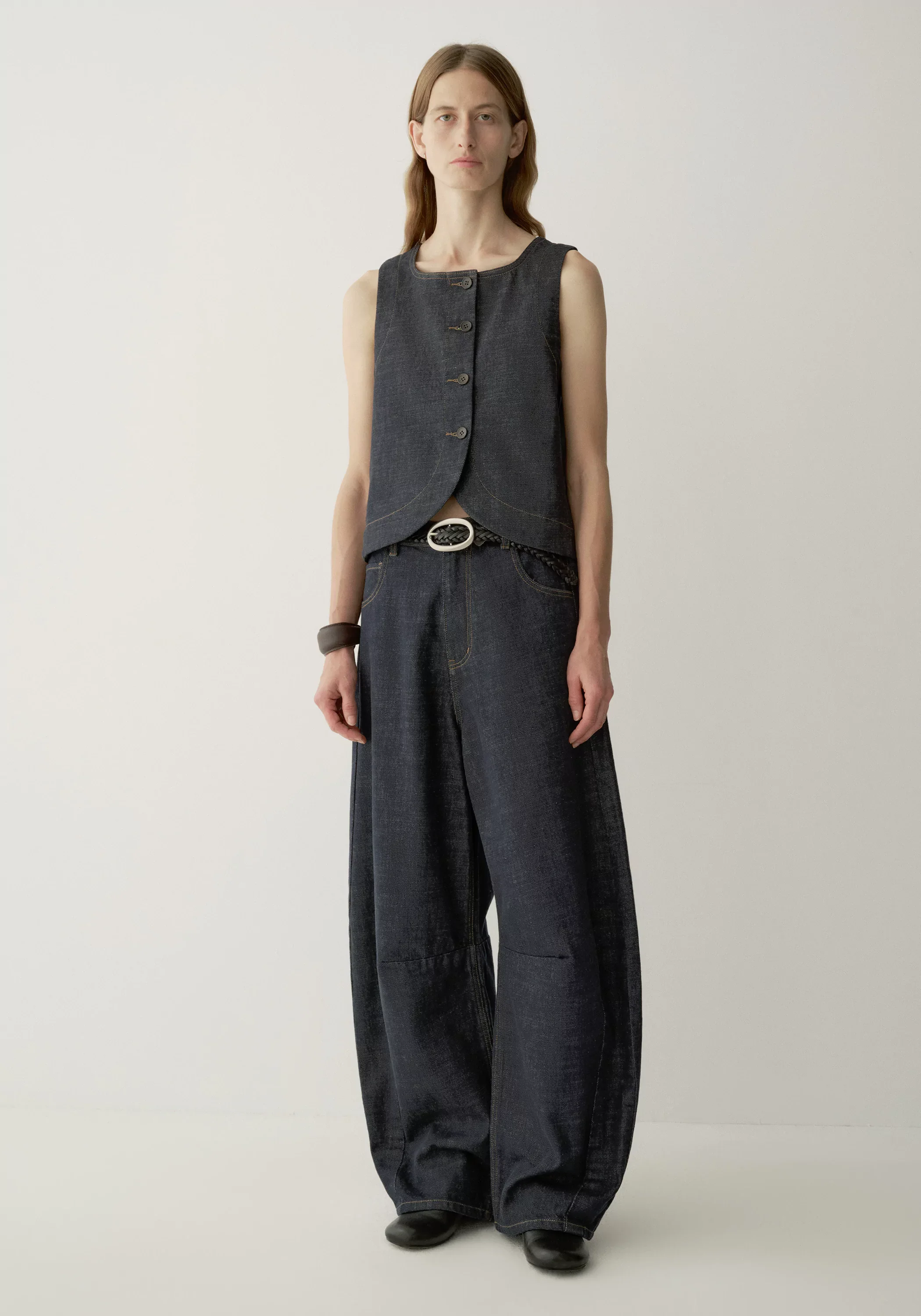 Roundneck Denim Vest - Image 14