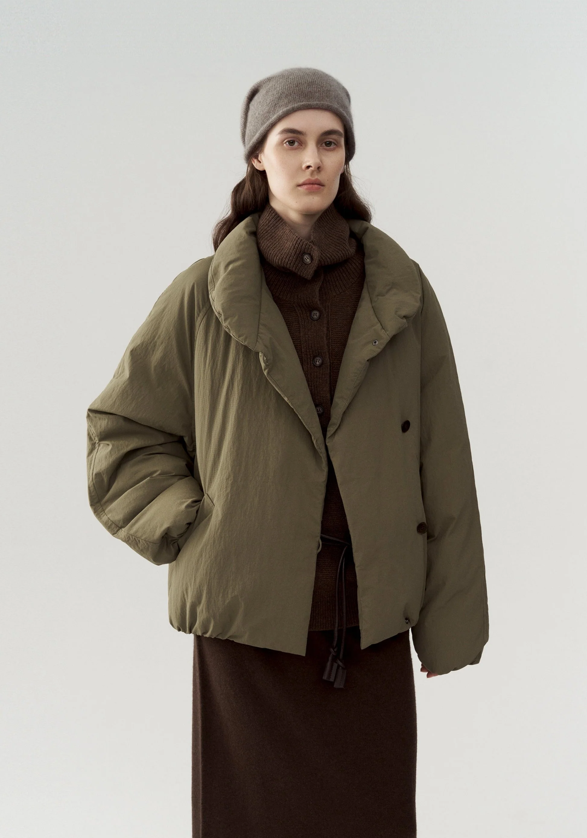 Short Down Jacket with Bagel Collar - Image 13
