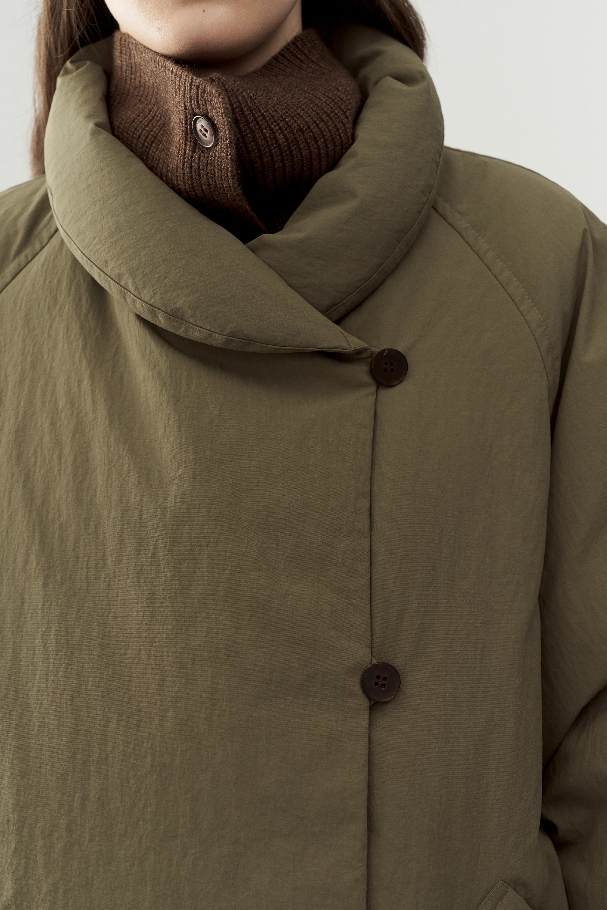 Short Down Jacket with Bagel Collar - Image 15