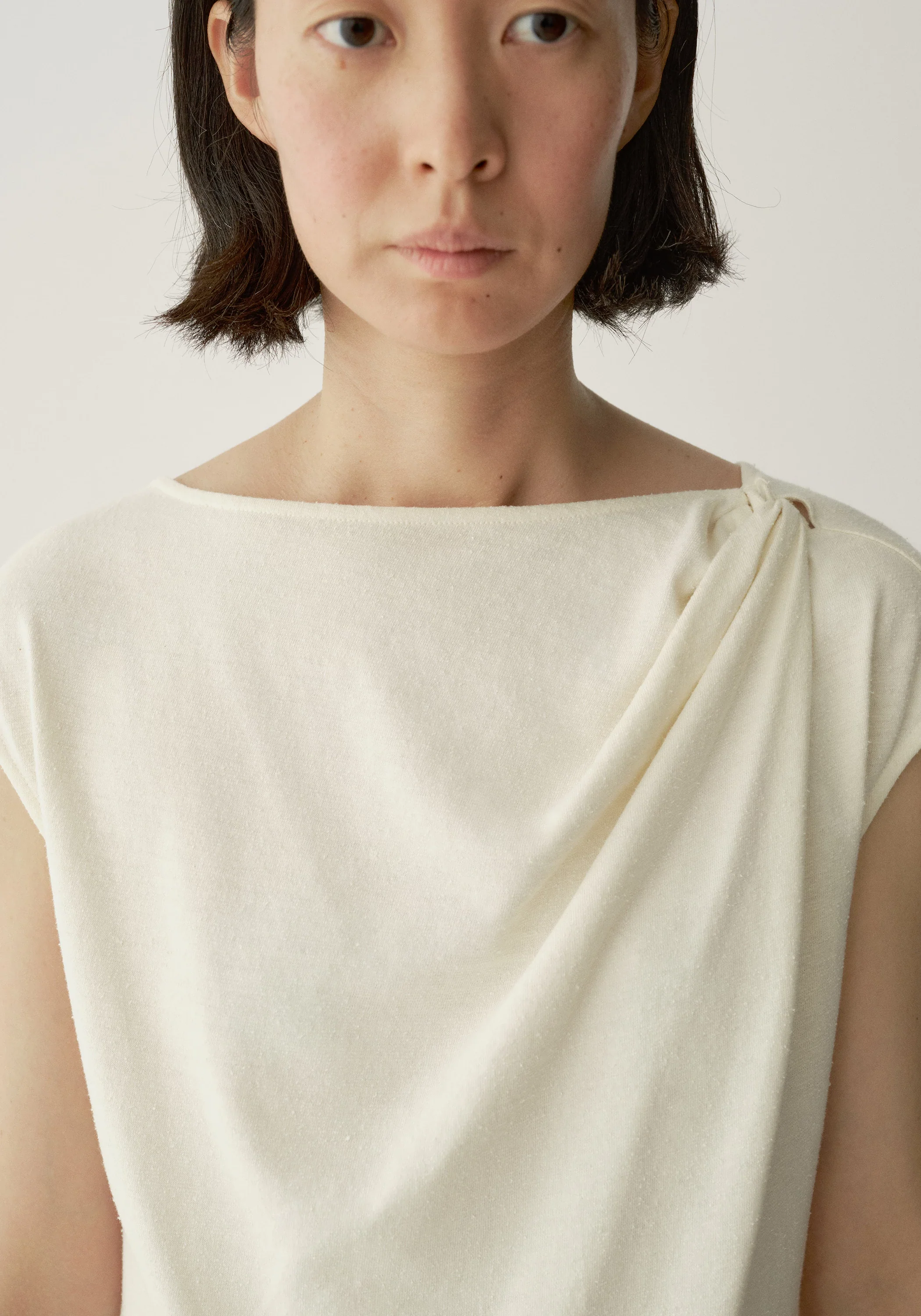 Silk-cotton Twist-detail T-shirt - Image 7