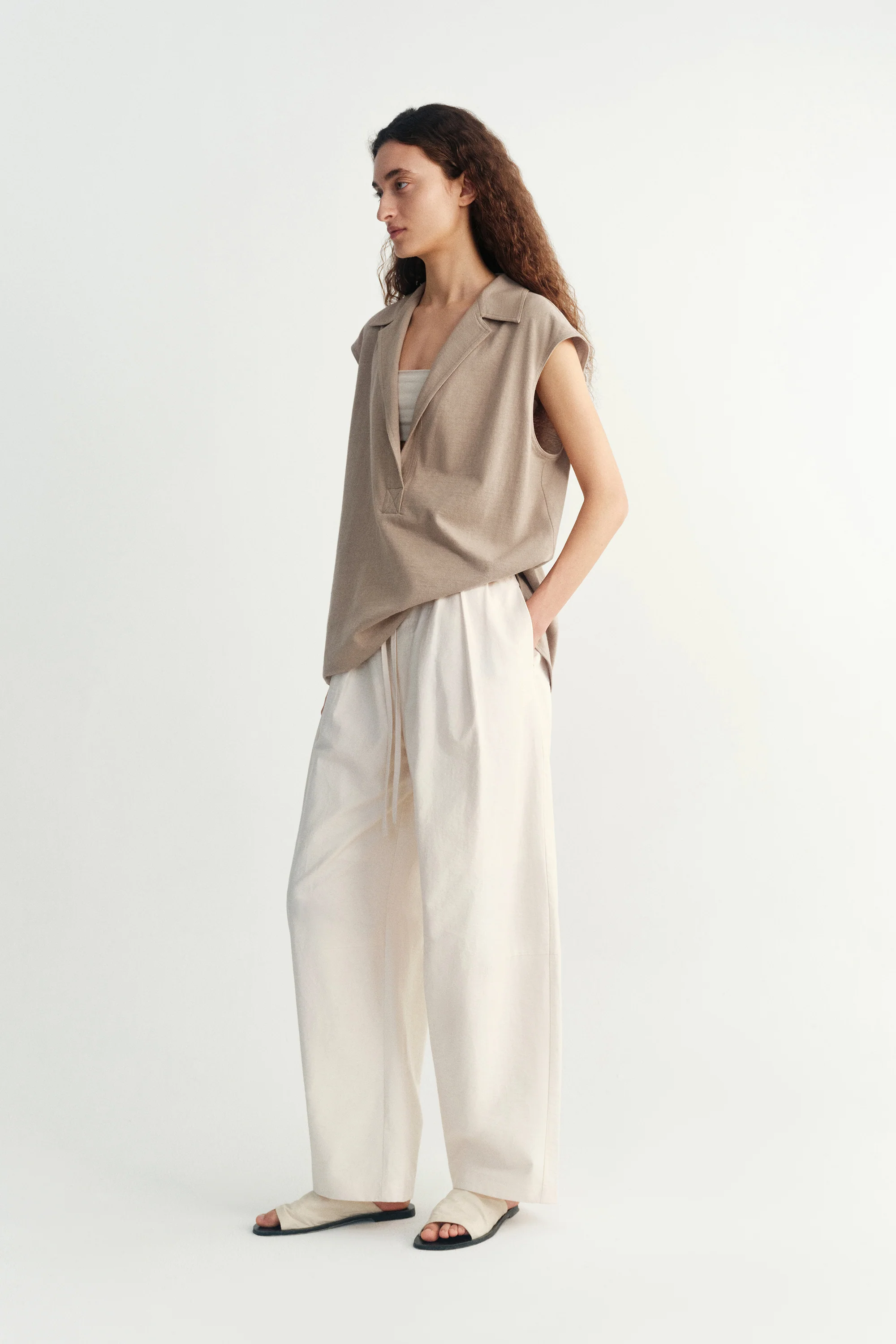Sleeveless Cotton Vest - Image 11