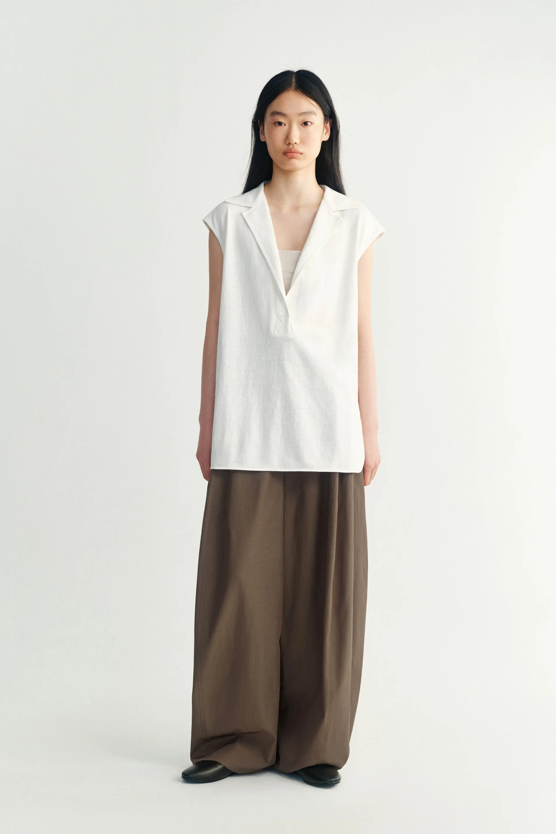 Sleeveless Cotton Vest - Image 3
