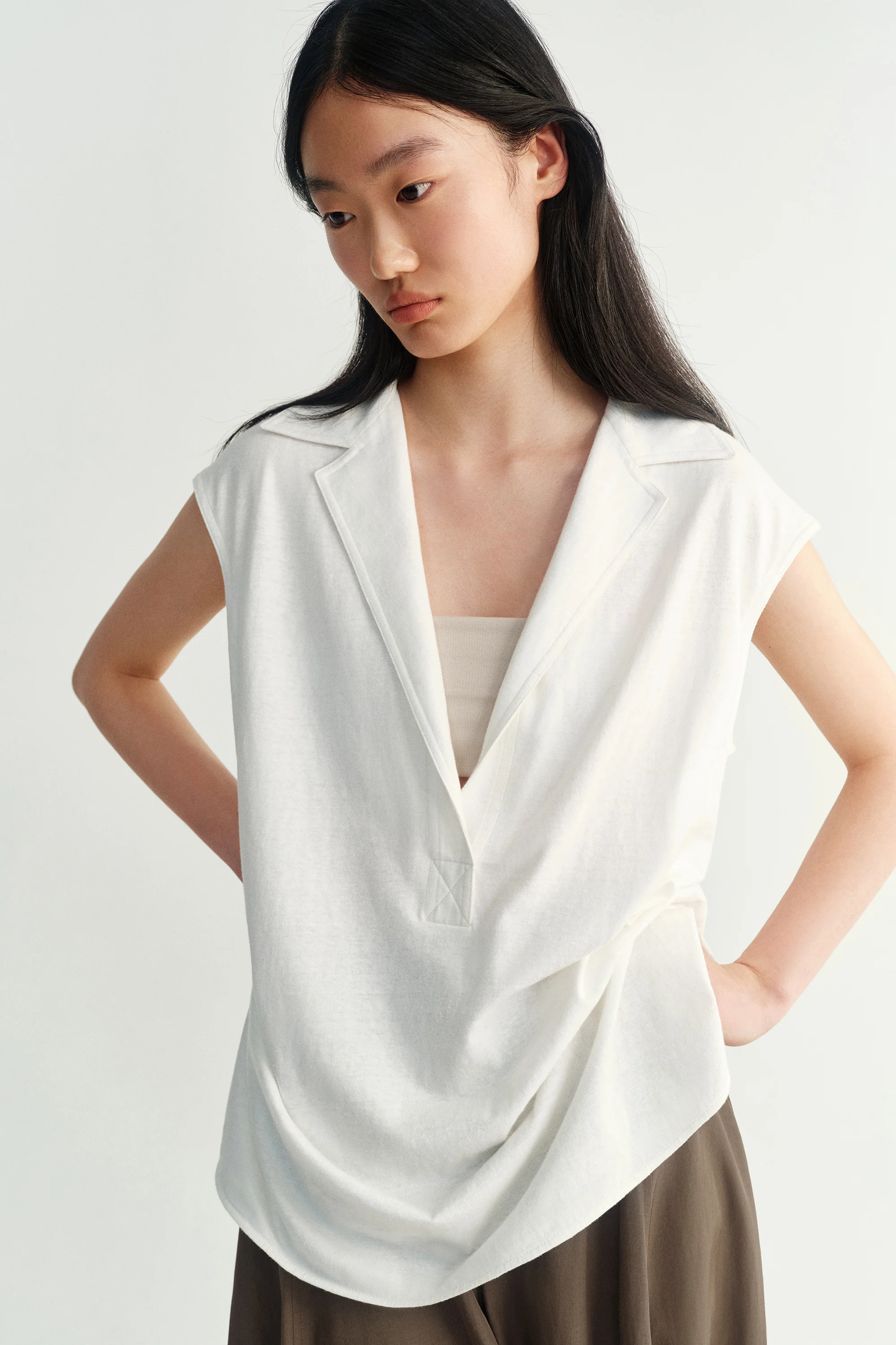 Sleeveless Cotton Vest - Image 6