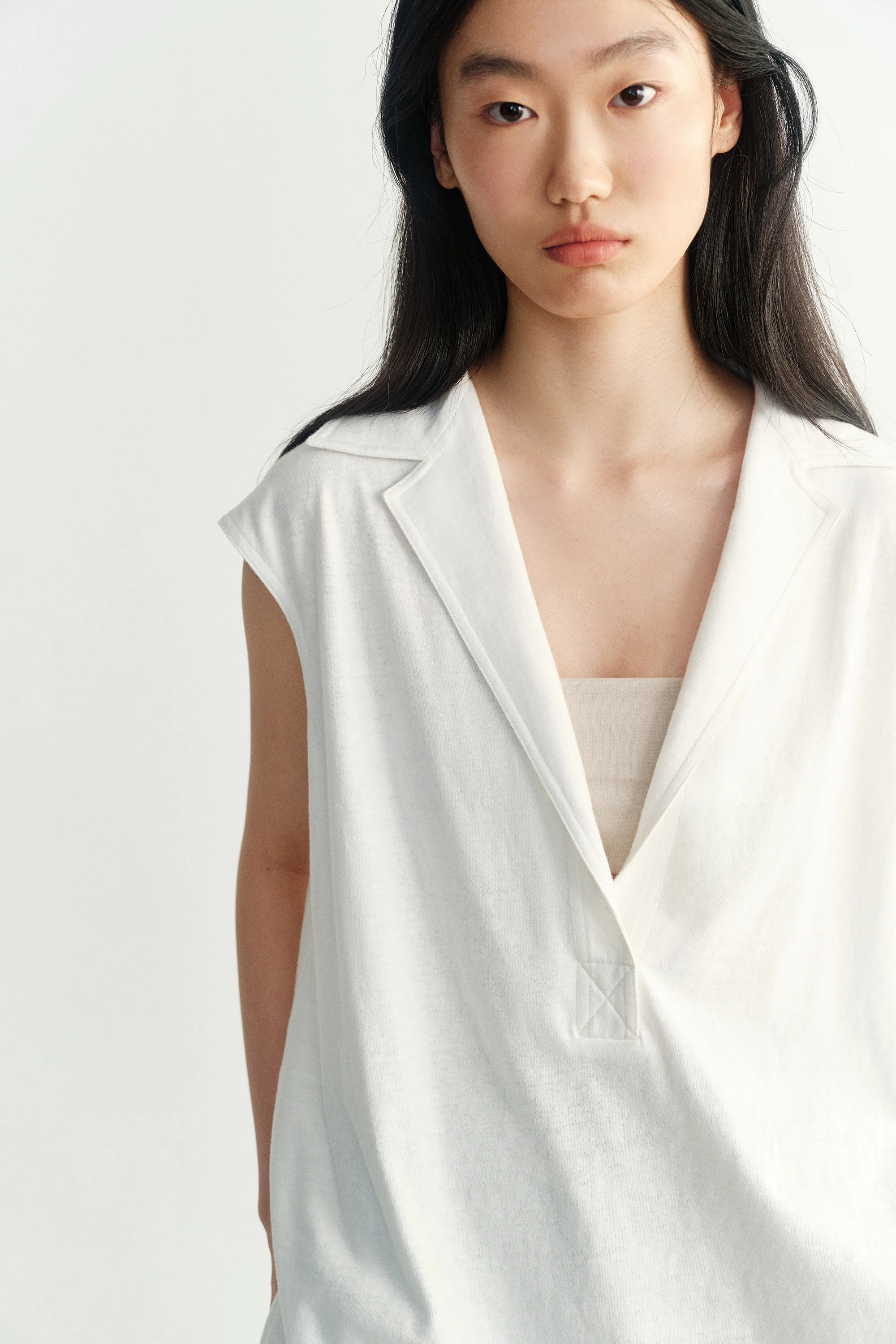Sleeveless Cotton Vest - Image 8