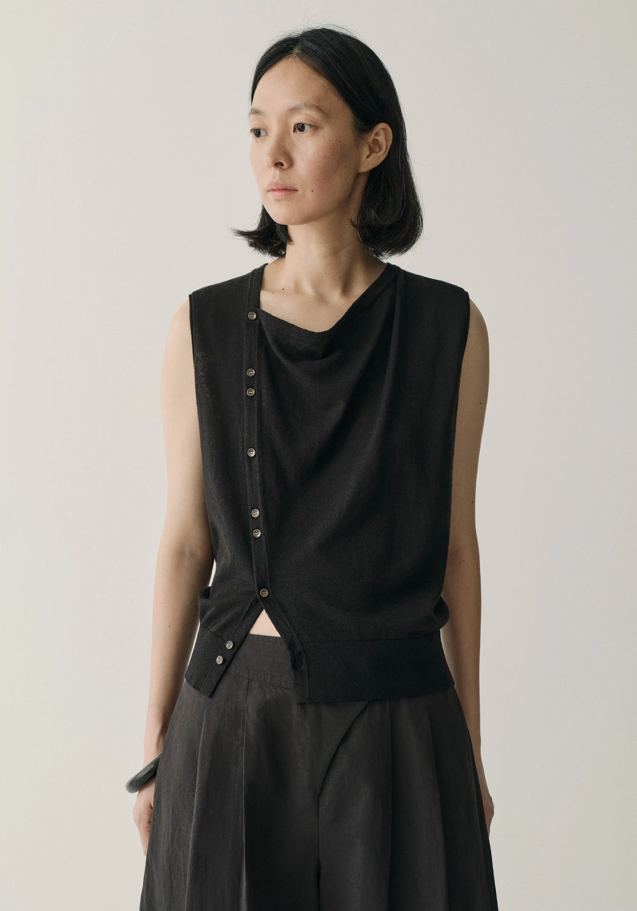 Sleeveless Hemp-cotton Top - Image 6