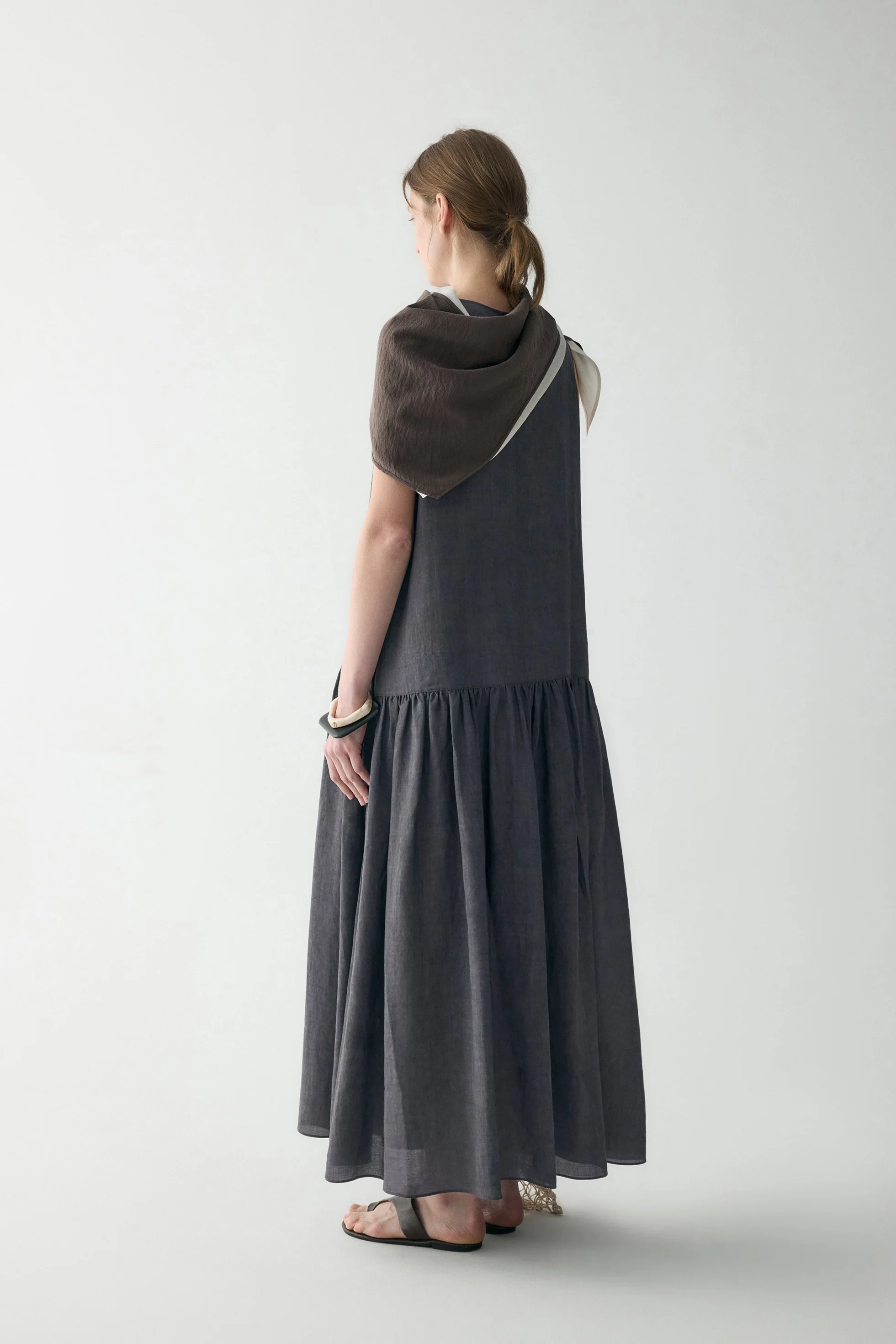 Sleeveless Maxi Dress - Image 11