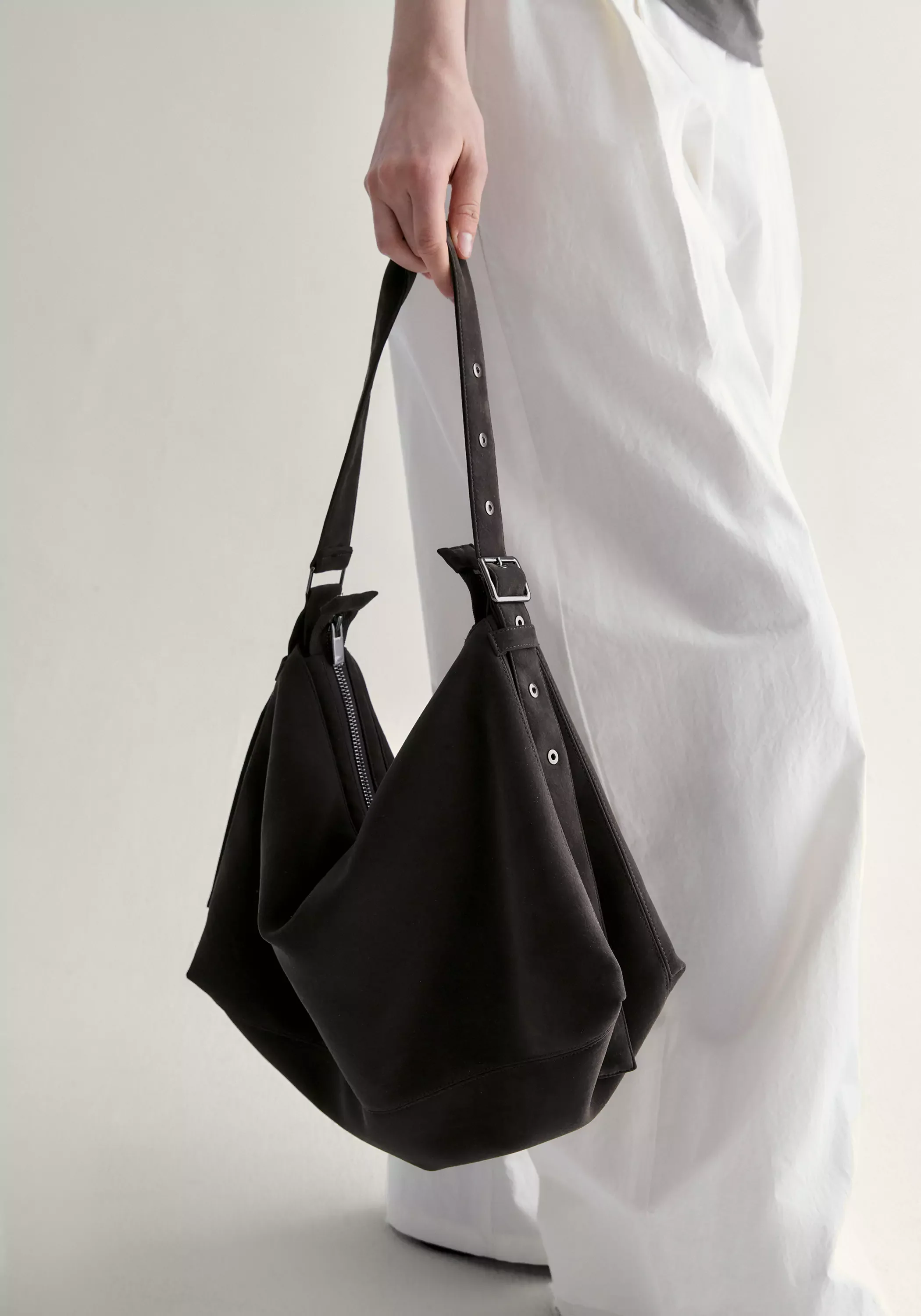 Small Belted Hobo Bag - Image 15