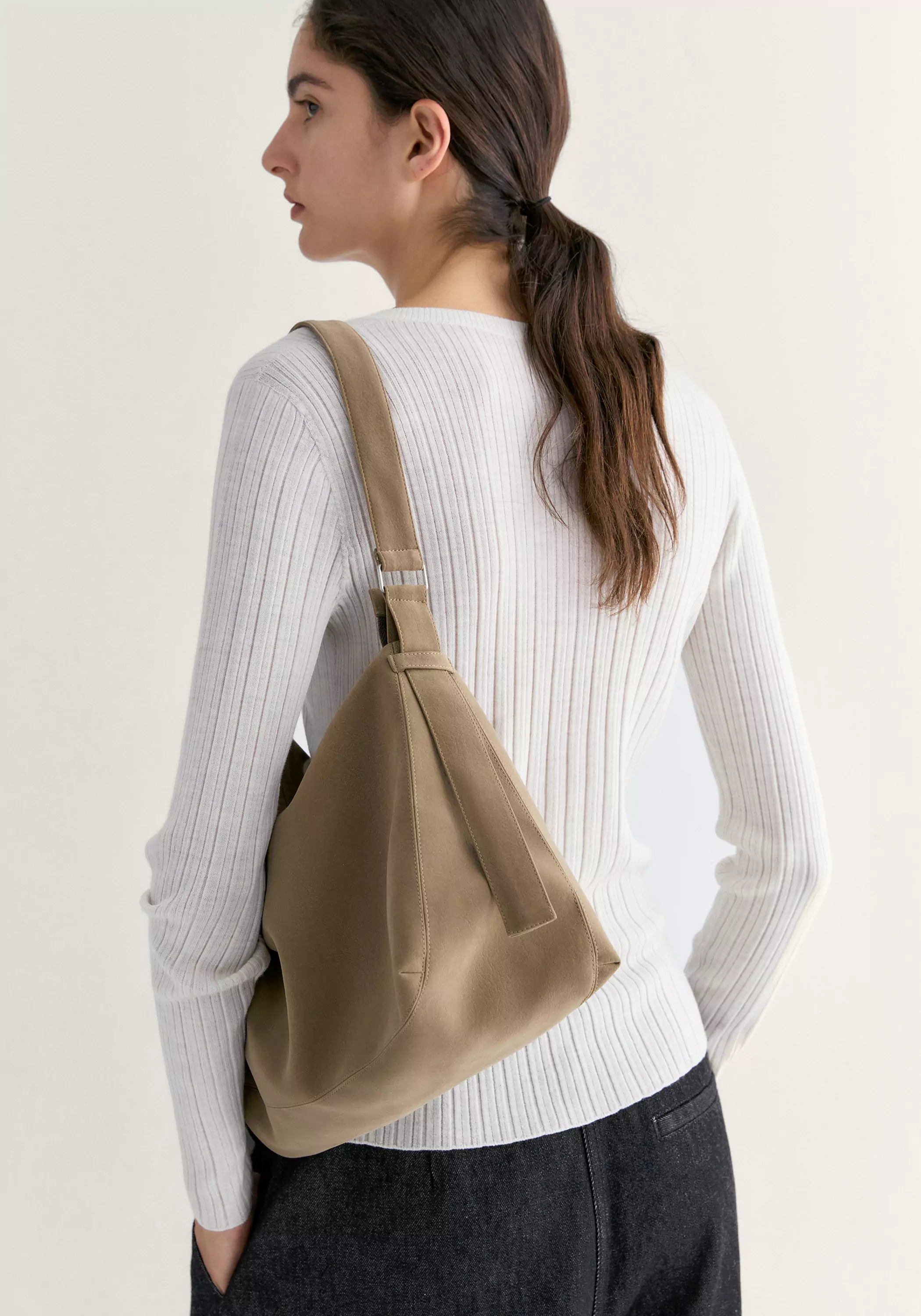 Small Belted Hobo Bag - Image 4