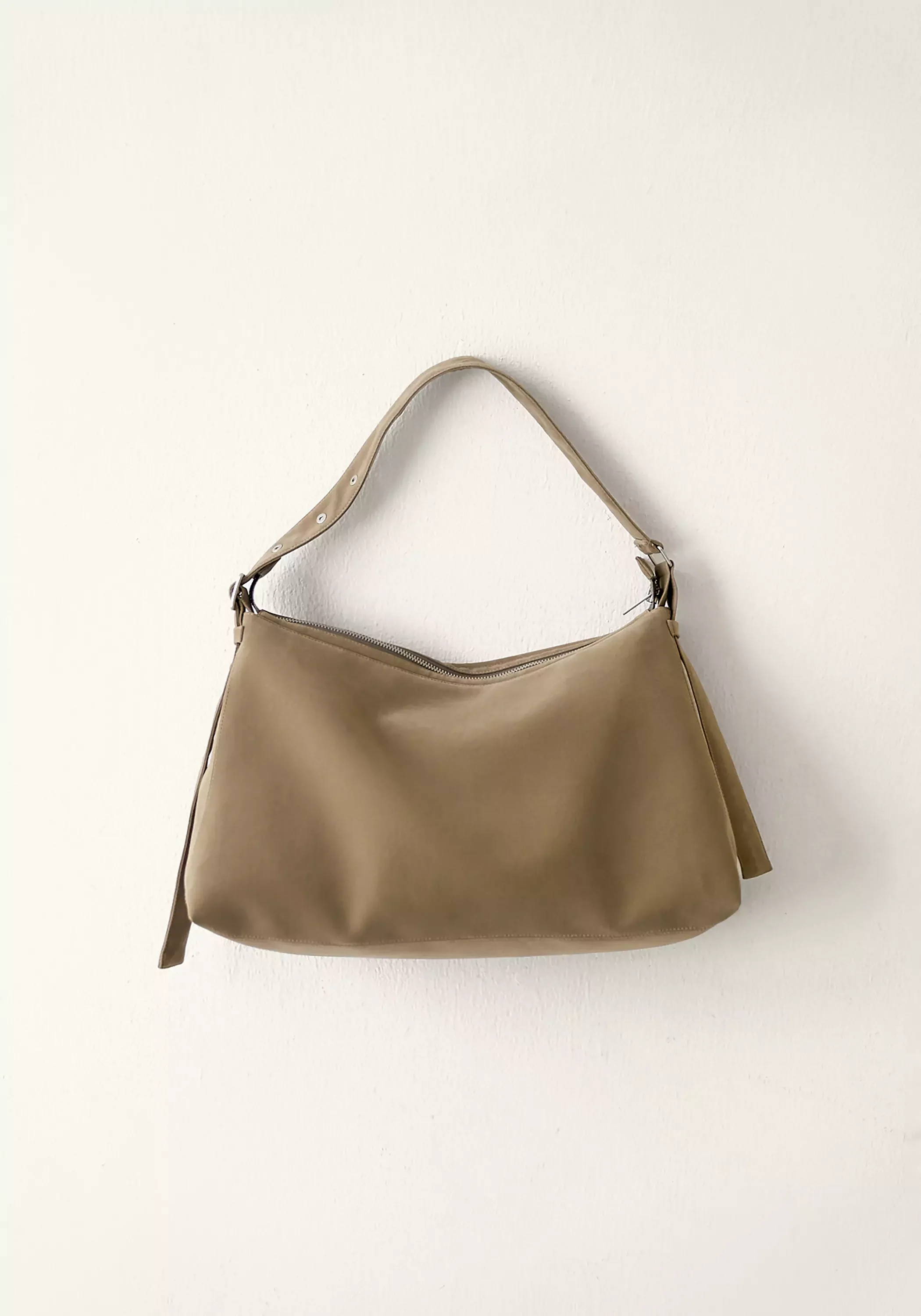 Small Belted Hobo Bag - Image 8