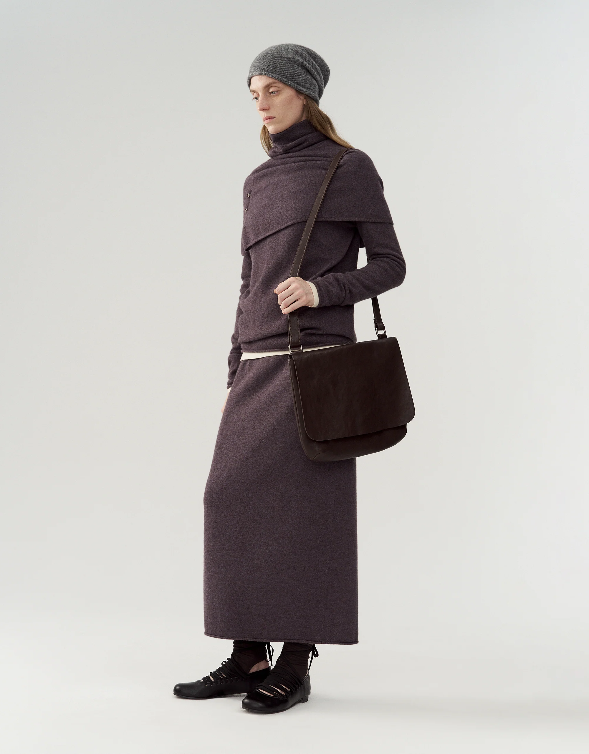 Soft Leather Bag - Image 9