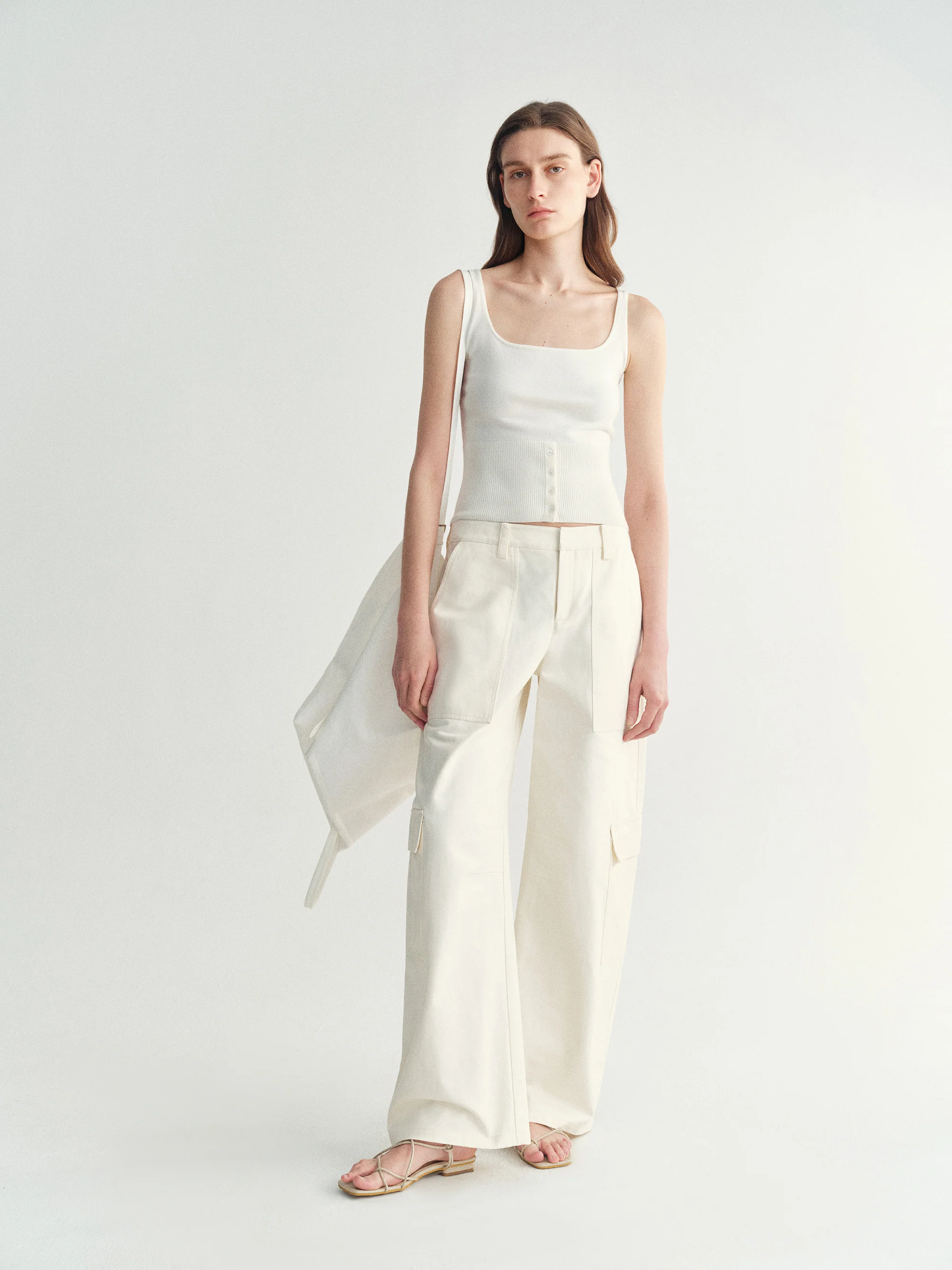 Square-neck Buttoned Tank Top - Image 19