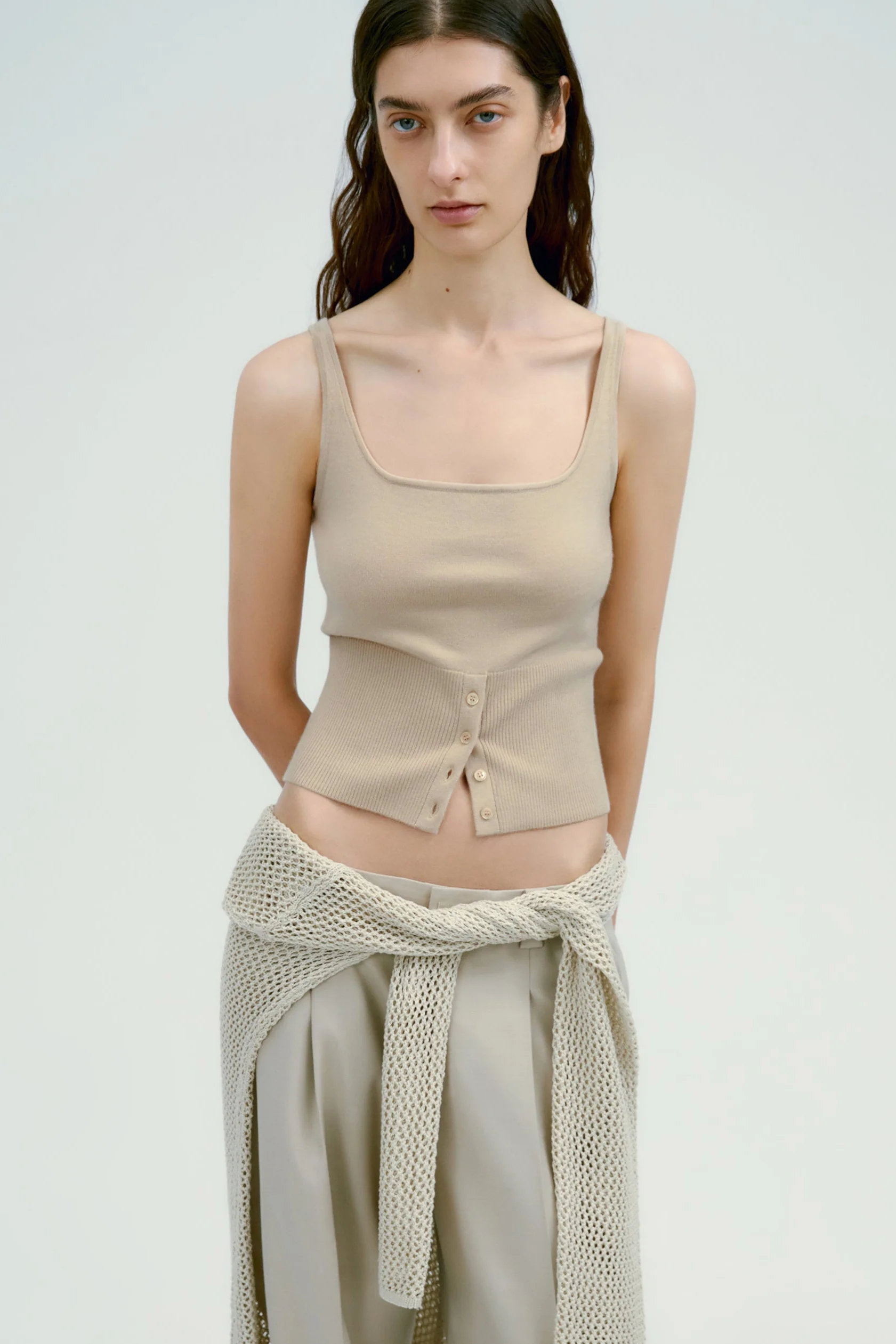 Square-neck Buttoned Tank Top - Image 24