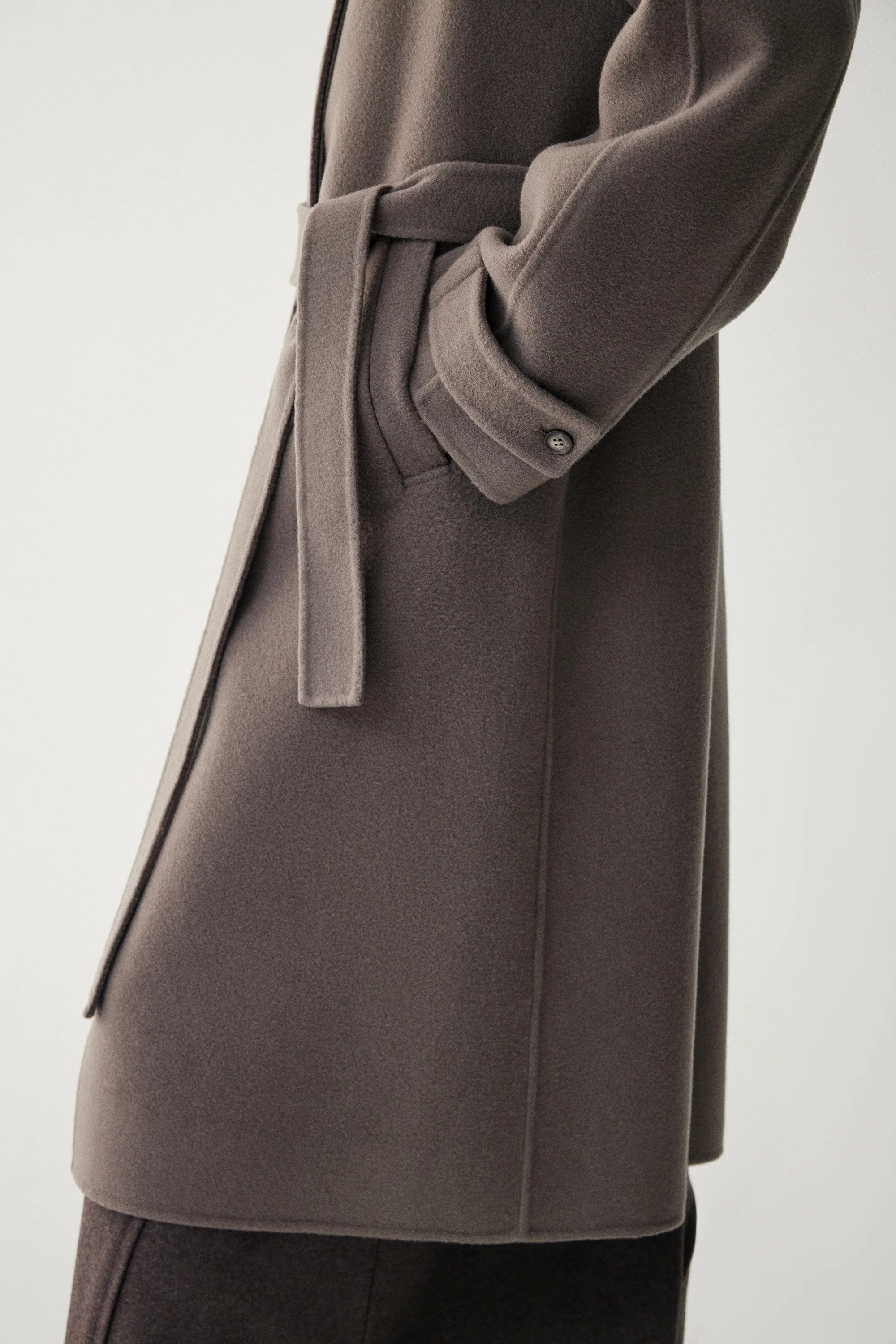 Stand-Collar Cashmere Coat - Image 11