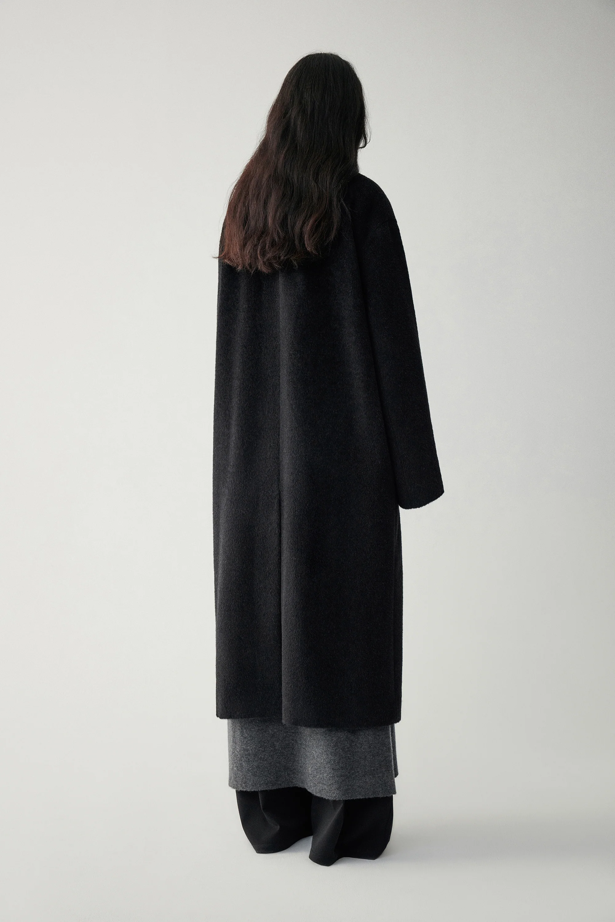 Straight-cut Alpaca Wool Coat - Image 17