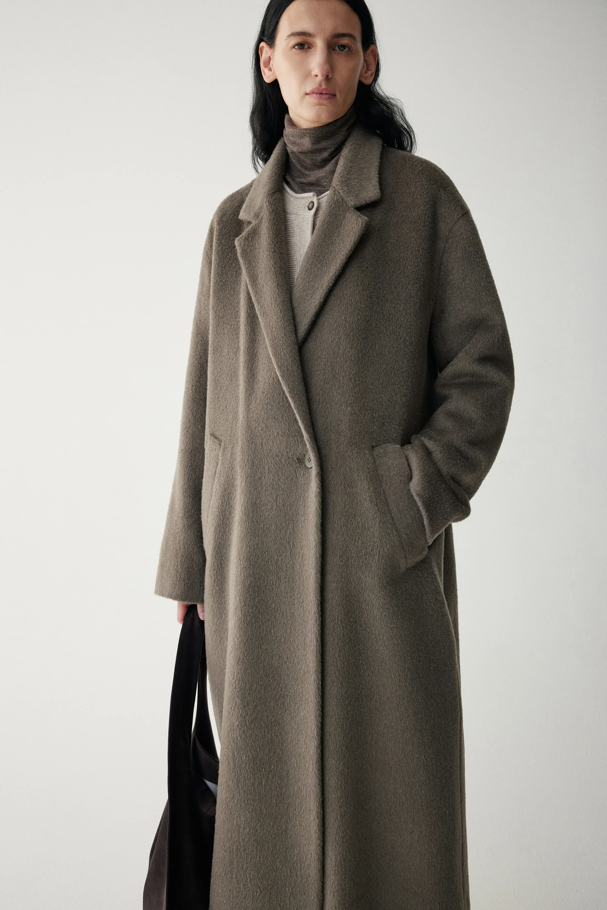 Straight-cut Alpaca Wool Coat - Image 7
