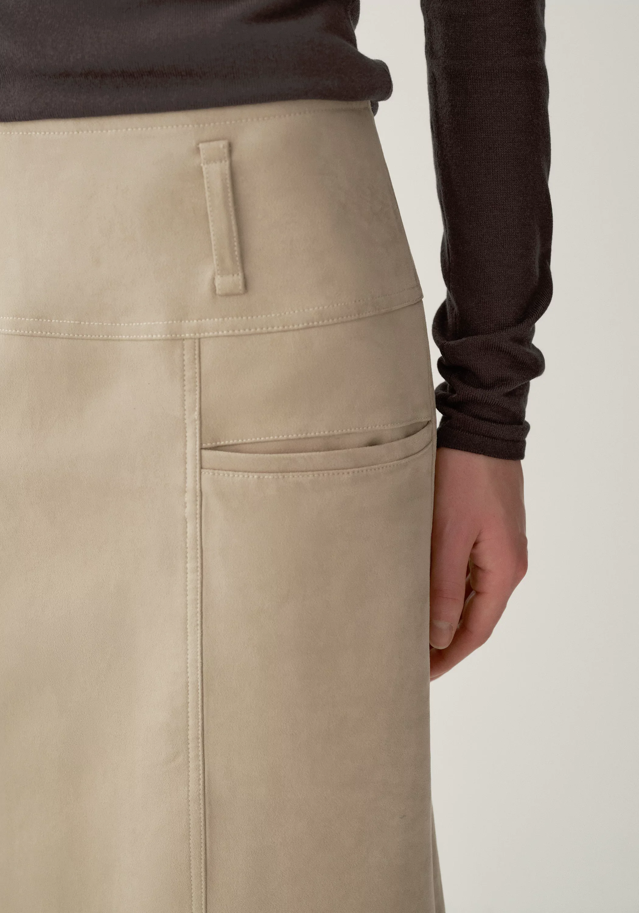 Suded-effect Straight Skirt - Image 10