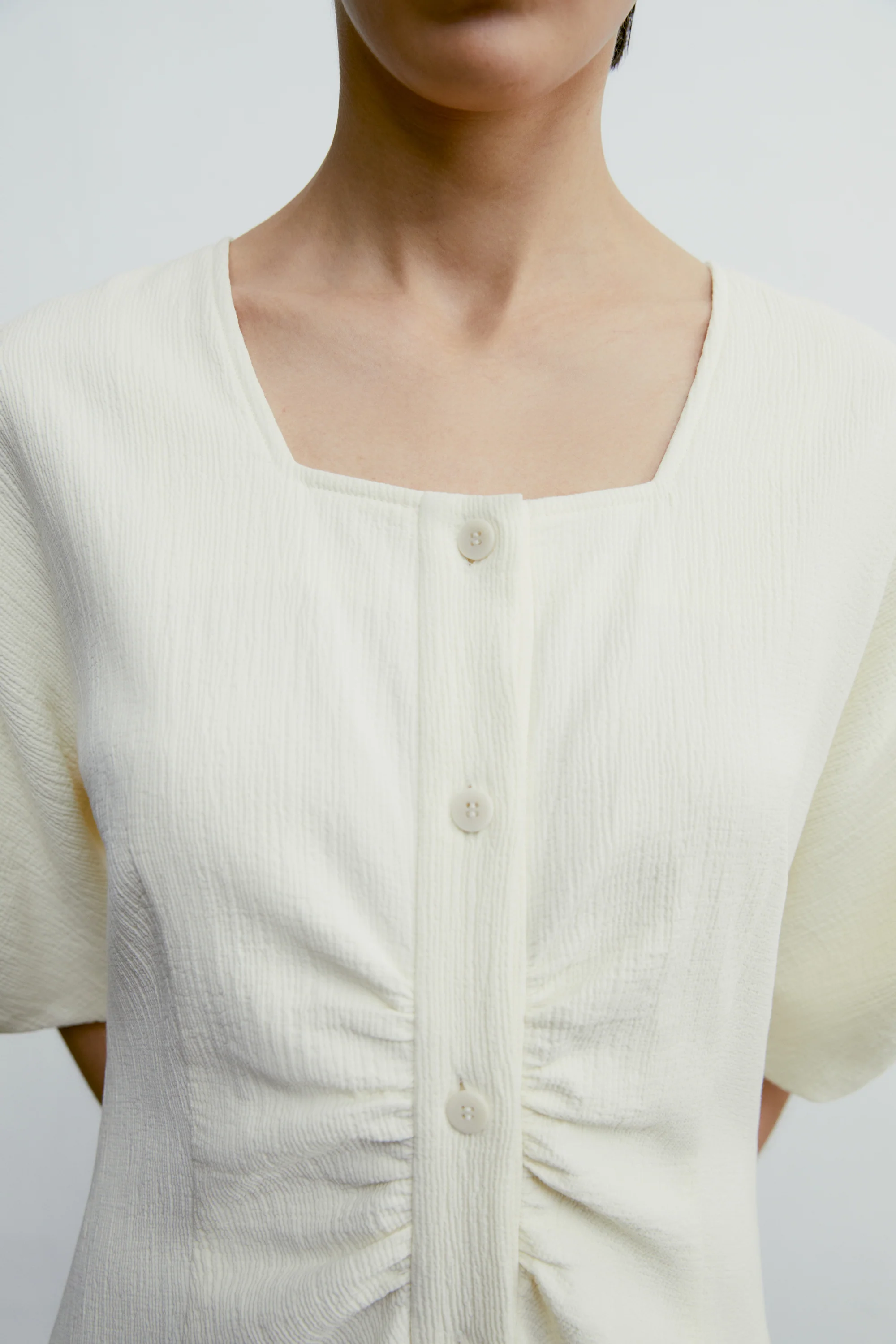 Textured Bubble-sleeve Dress - Image 15