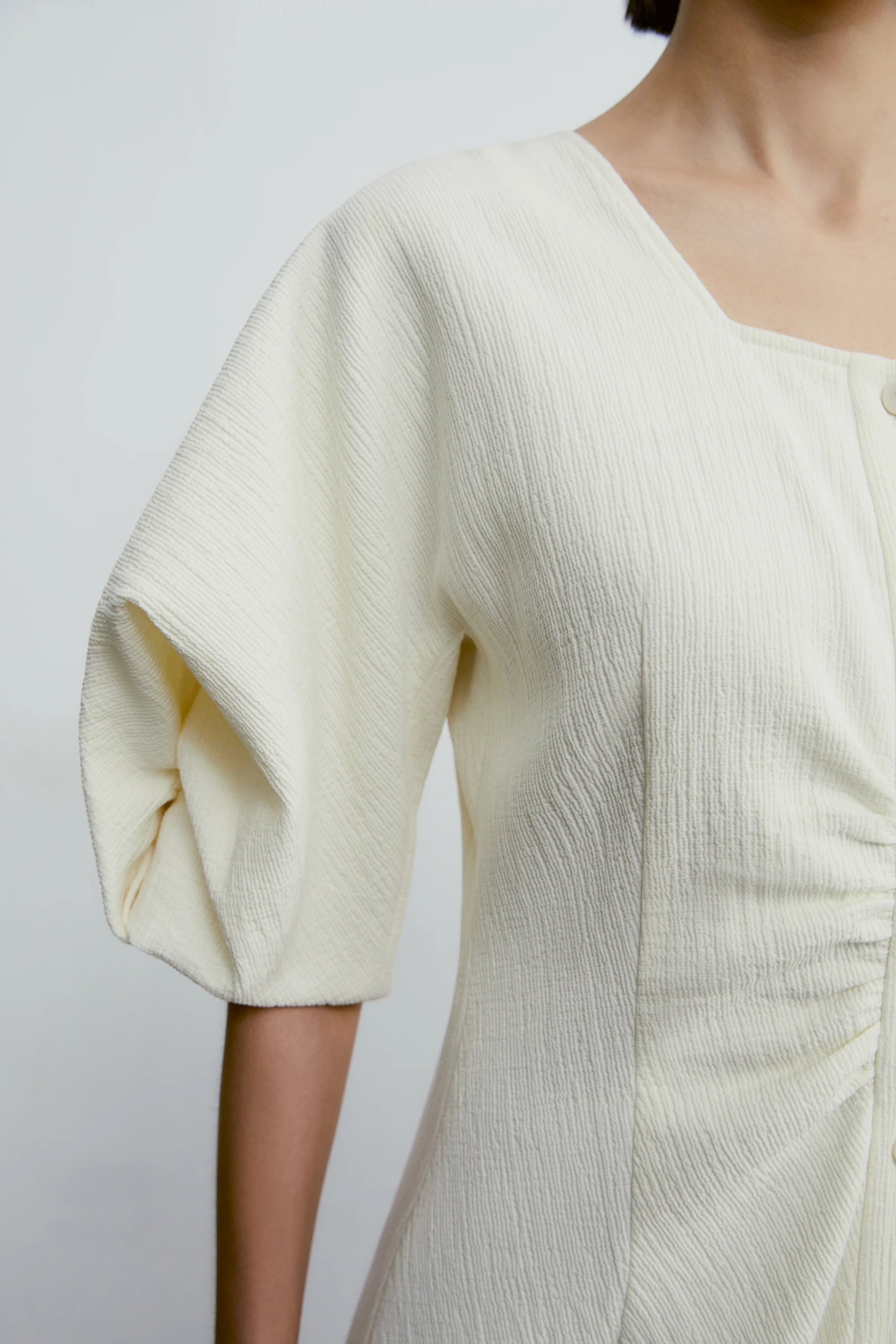 Textured Bubble-sleeve Dress - Image 16