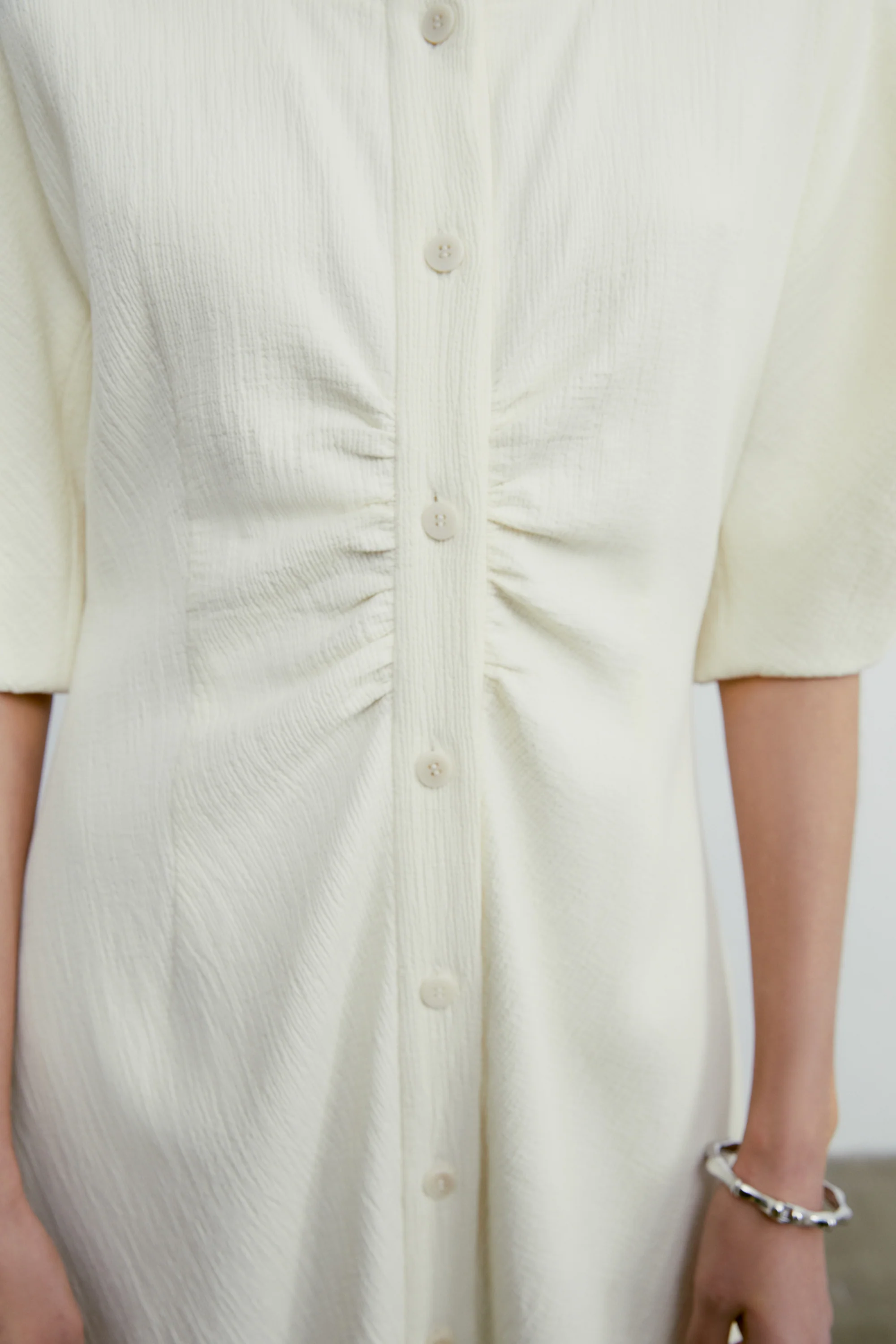 Textured Bubble-sleeve Dress - Image 18